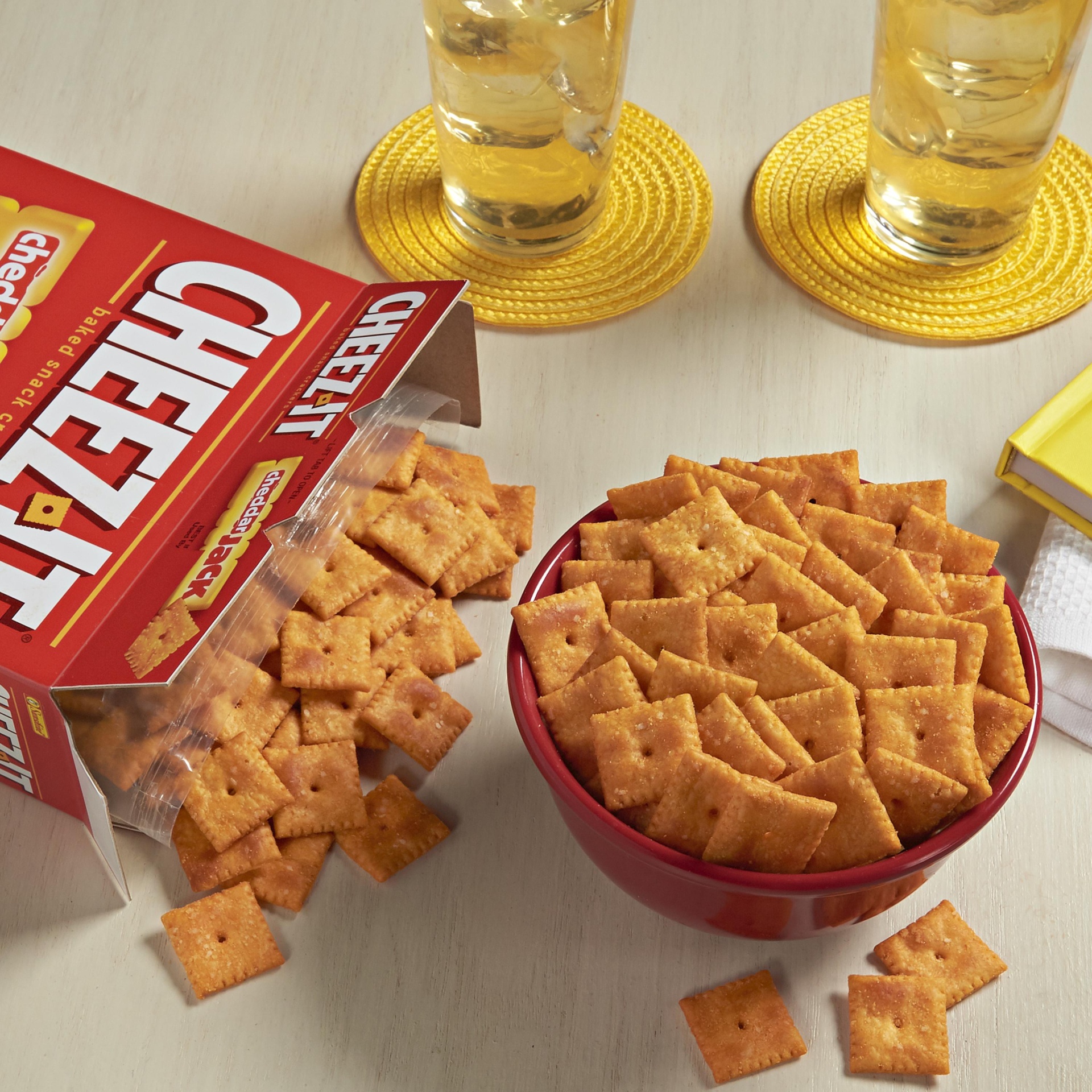 slide 5 of 7, Cheez-It Cheese Crackers, Baked Snack Crackers, Cheddar Jack, 12.4 oz