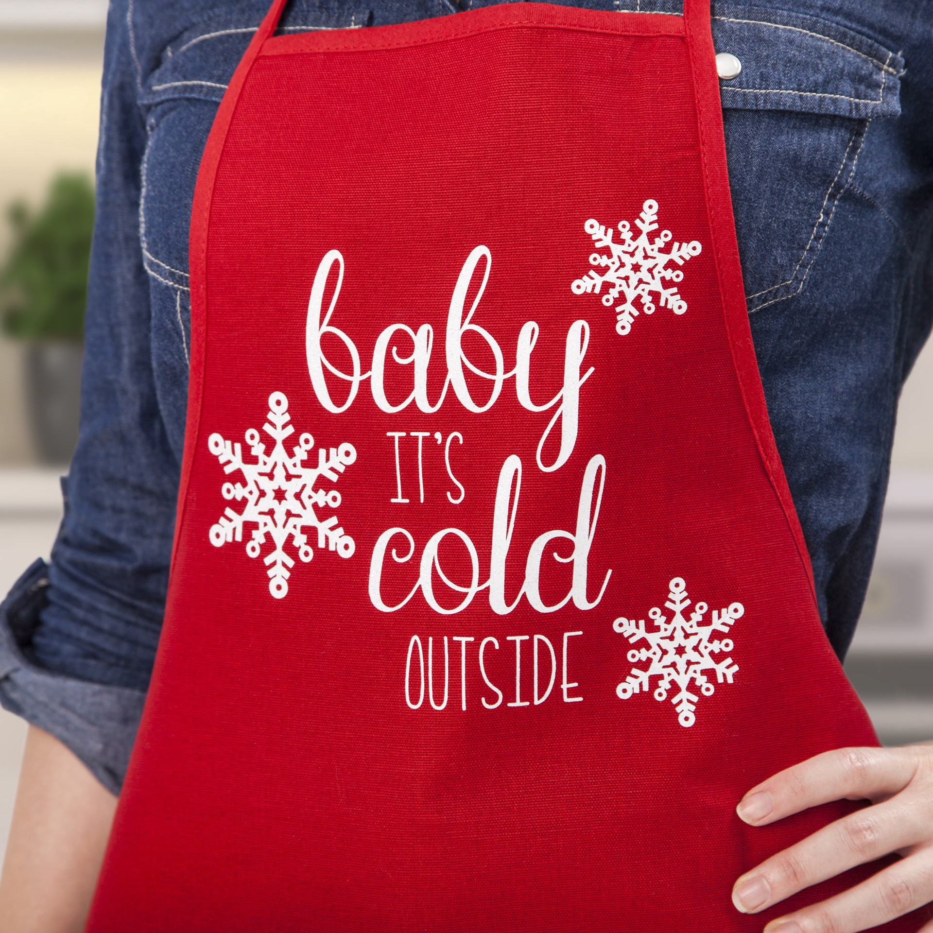 slide 3 of 5, Cricut 12" X 5ft. Glitter Iron-On, 12 in x 5 ft