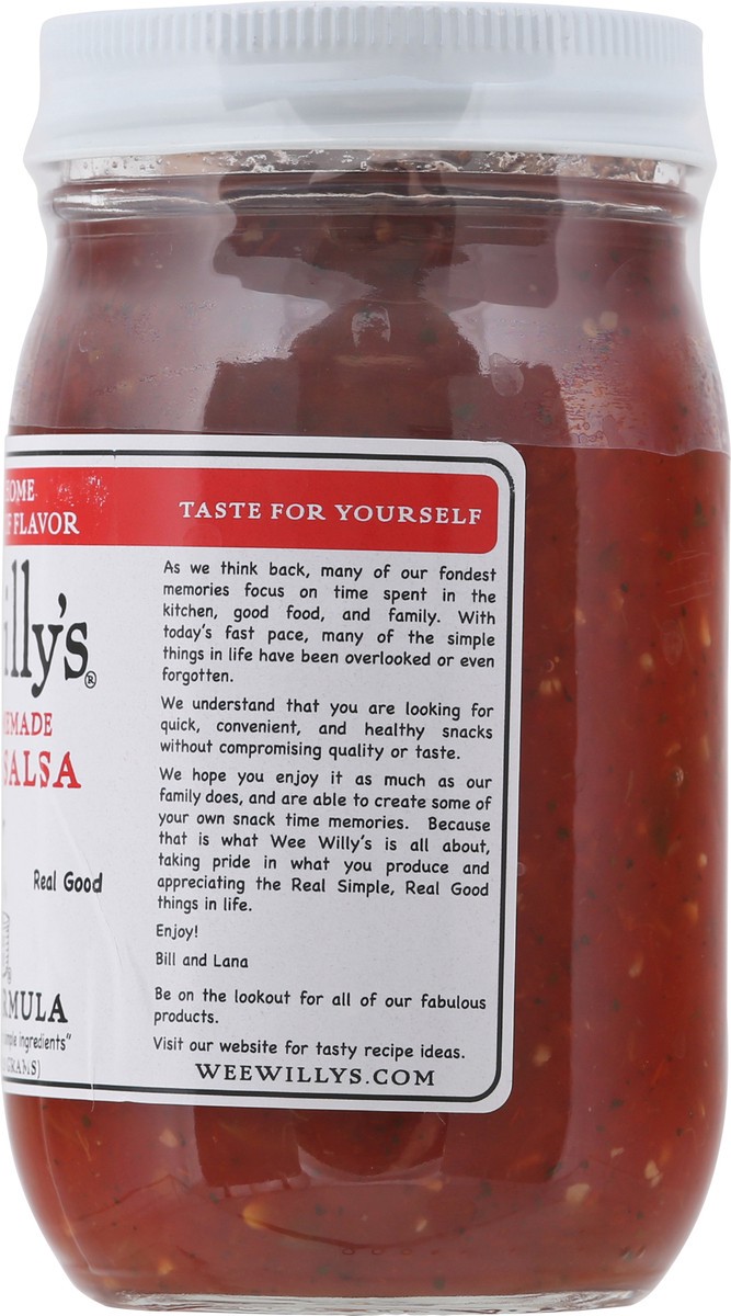 slide 9 of 12, Wee Willy's Medium Chunky Salsa,