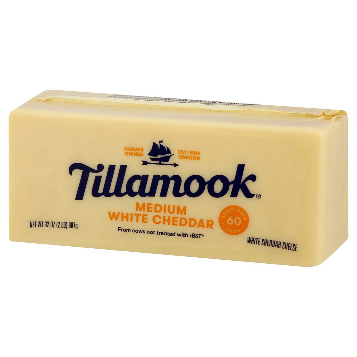 slide 4 of 10, Tillamook Medium White Cheddar Cheese Block, 32 oz