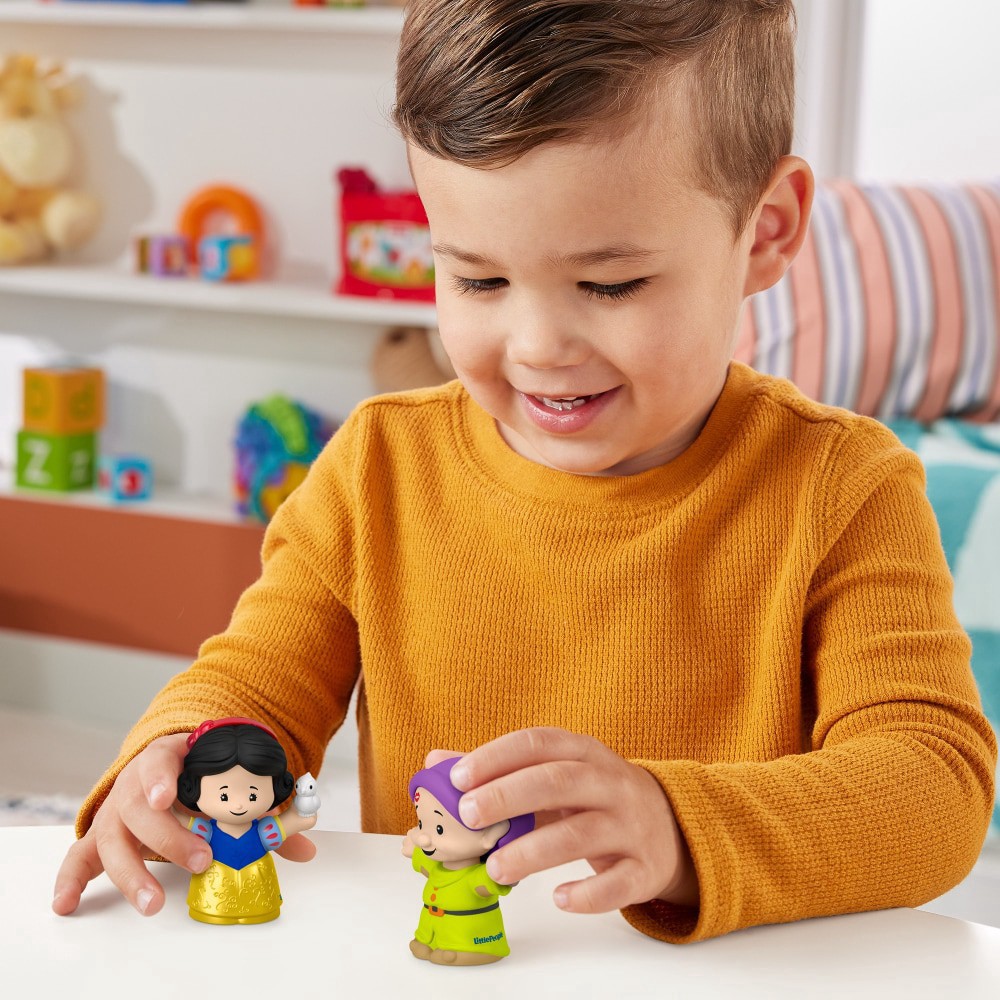 slide 2 of 4, Fisher-Price Little People Disney Princess, Snow White and Dopey, 1 ct