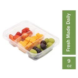 Fresh Strawberry Cheese & Grape Combo