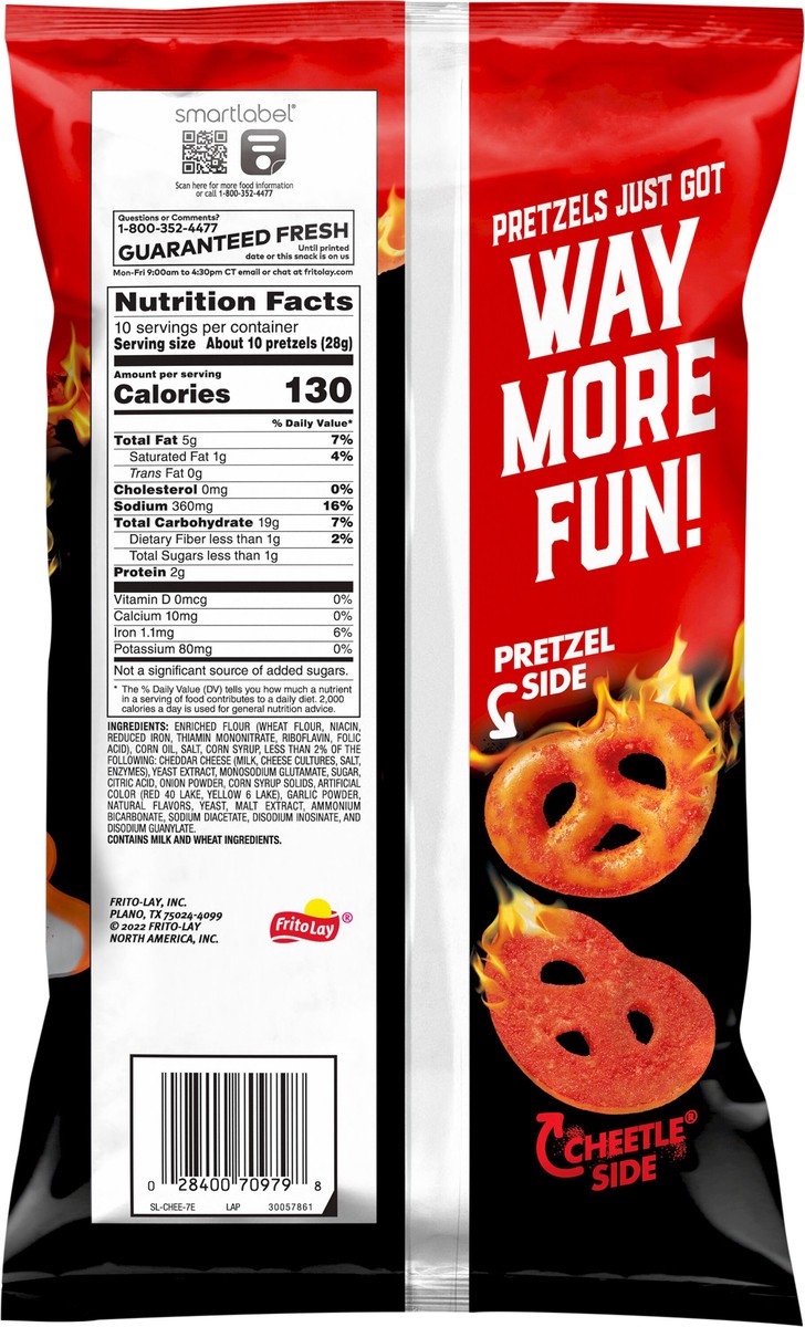 slide 7 of 7, Cheetos Wheat Pretzels, 10 oz