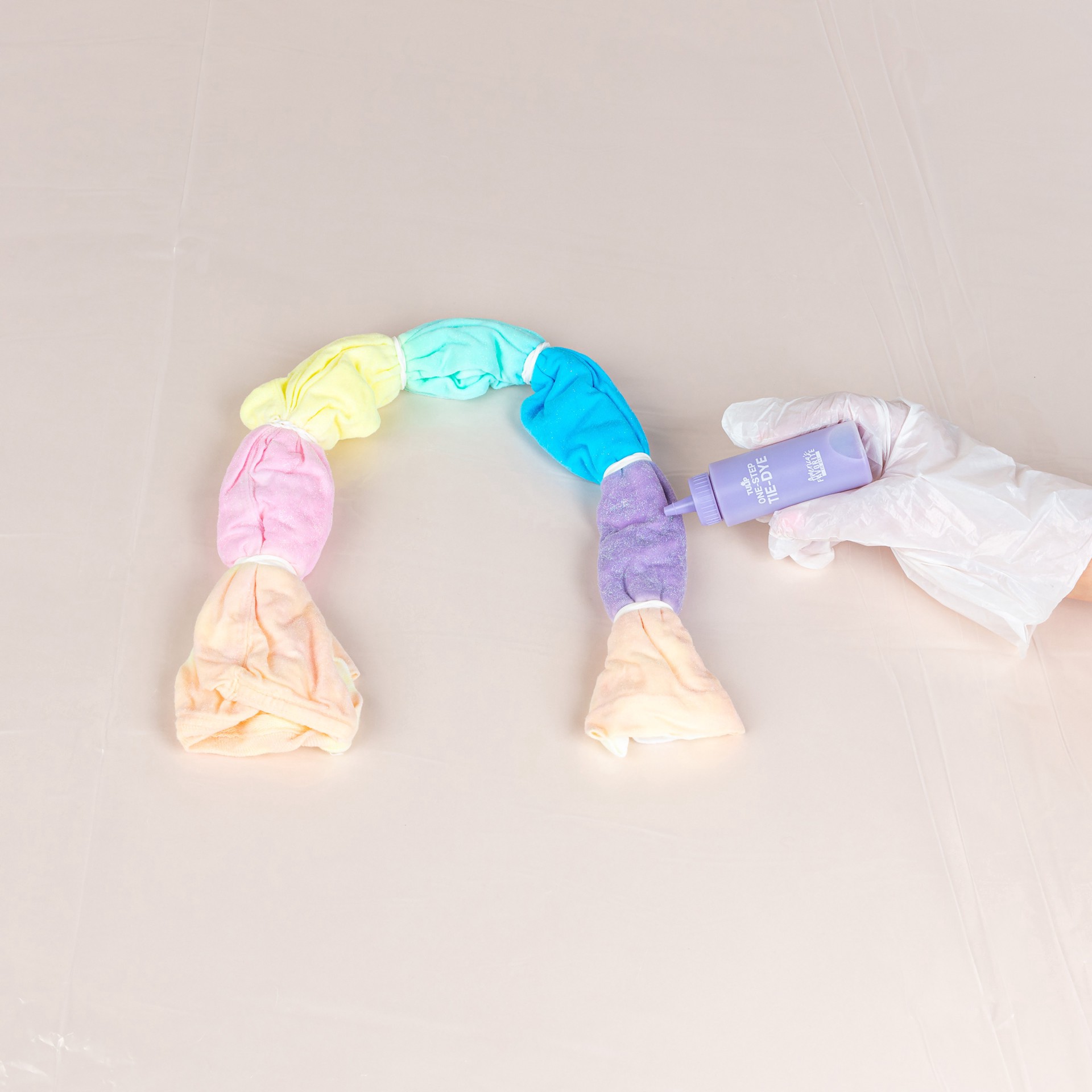 slide 4 of 4, Tulip 18 Color Glitter Tie Dye Kit, 11.25 in x 7.75 in x 6.5 in