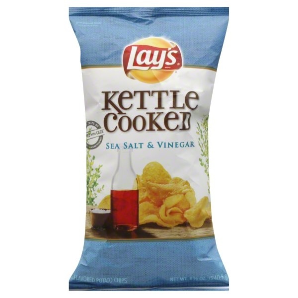 slide 1 of 6, Lay's Lays Salt And Vinegar Kettle Chips, 8 oz