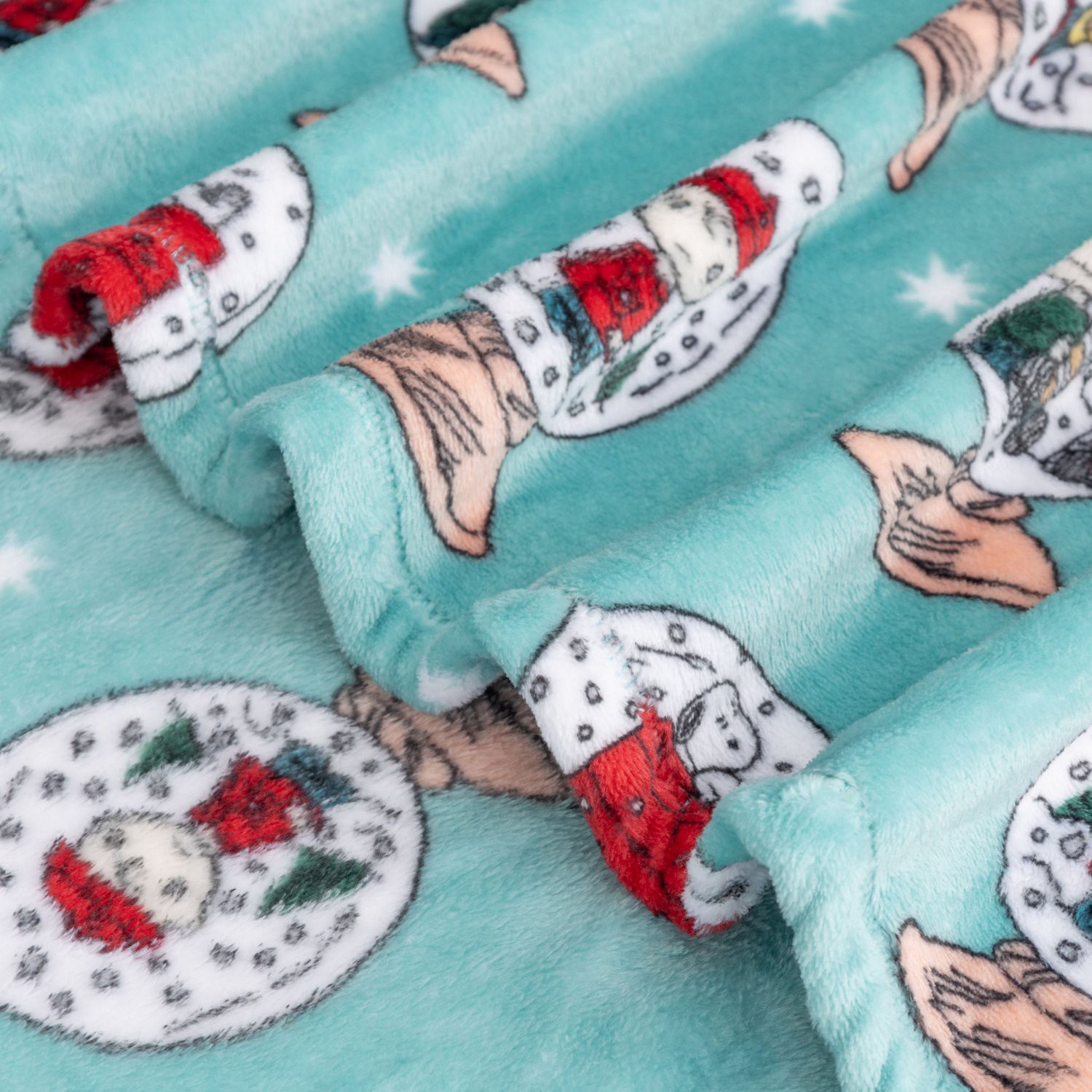 slide 5 of 6, Peanuts Snoopy Snow Globes Velvetloft Throw Blanket, 50 X 60 In, 1 ct