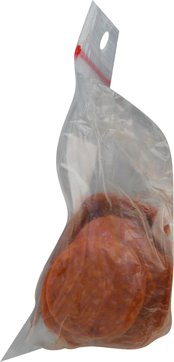 slide 4 of 14, SE Grocers Pepperoni, 6 oz