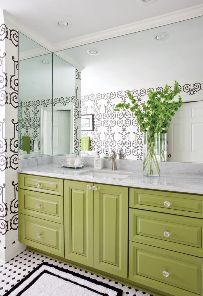 slide 1 of 5, Moen Brantford Brushed Nickel 4-in centerset 1-Handle WaterSense Bathroom Sink Faucet with Drain and Deck Plate, 1 ct