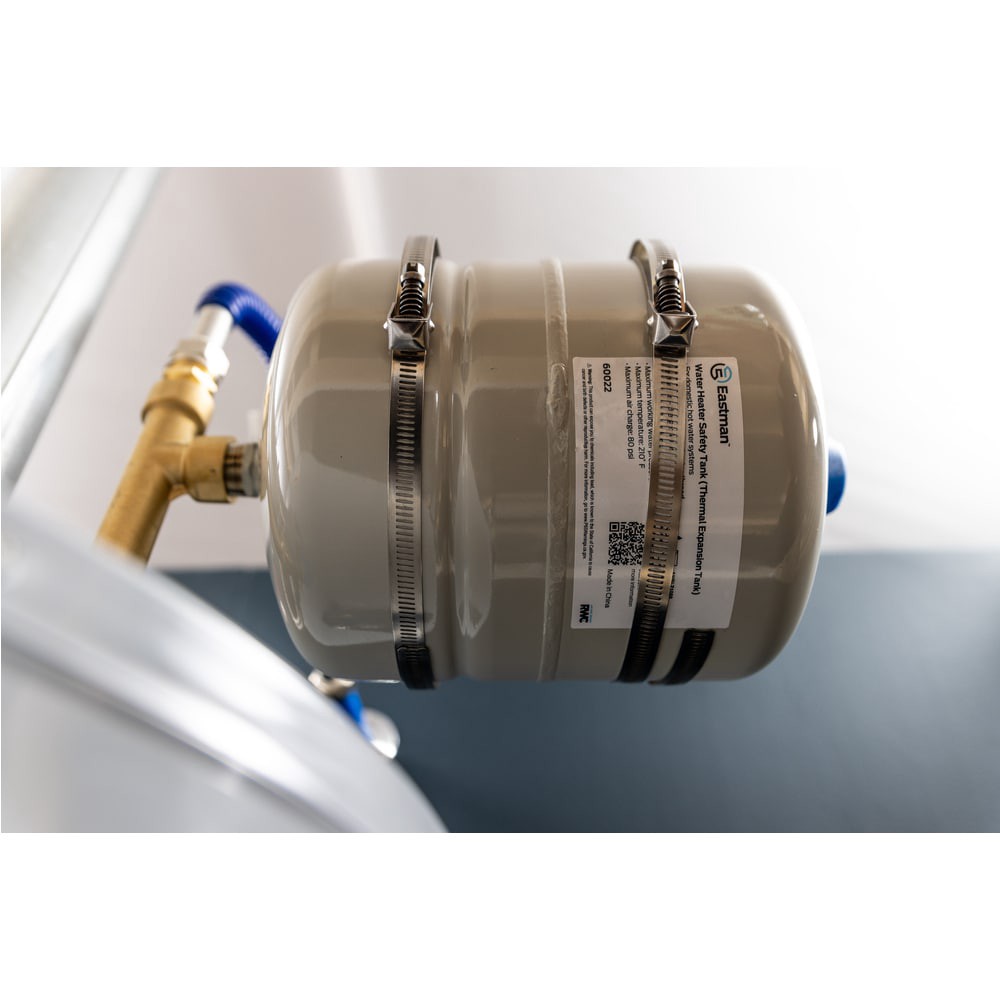 slide 6 of 6, EASTMAN 4.5-Gallon Expansion Tanks, 1 ct