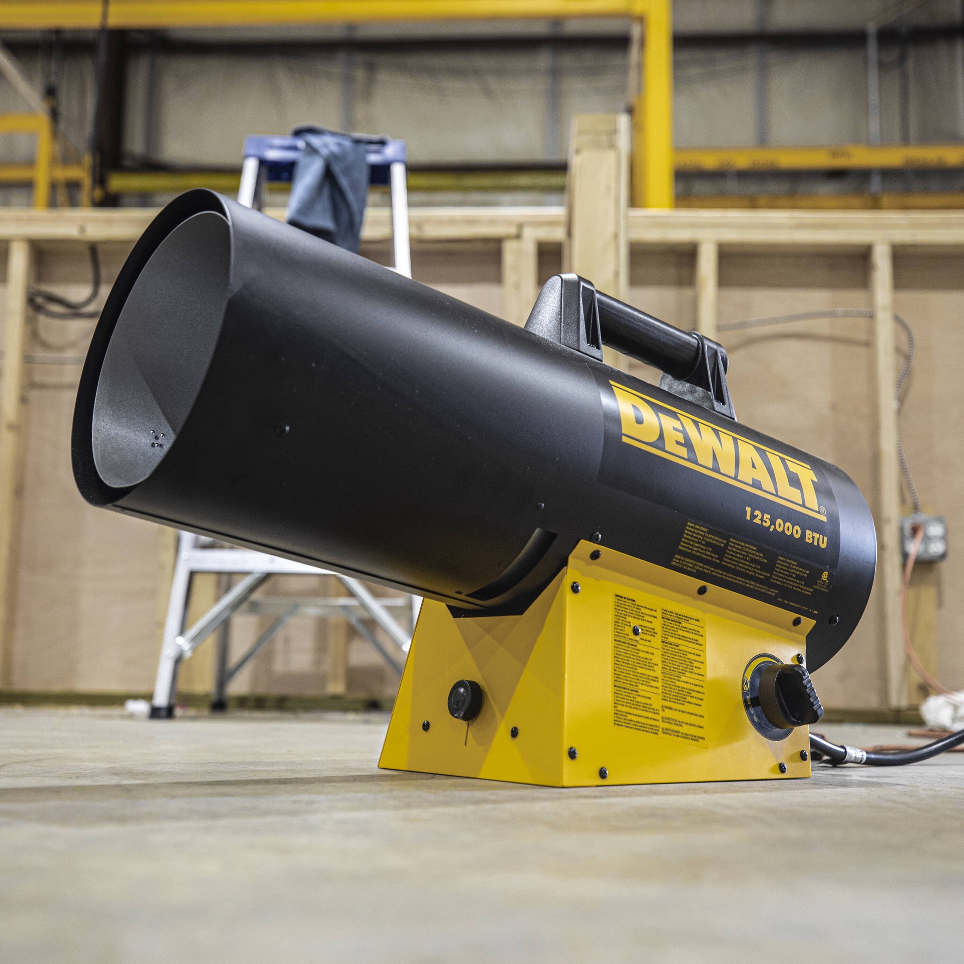 slide 2 of 6, DEWALT Forced Air Propane 125000 -BTU Outdoor Portable Forced air Propane Heater, 1 ct