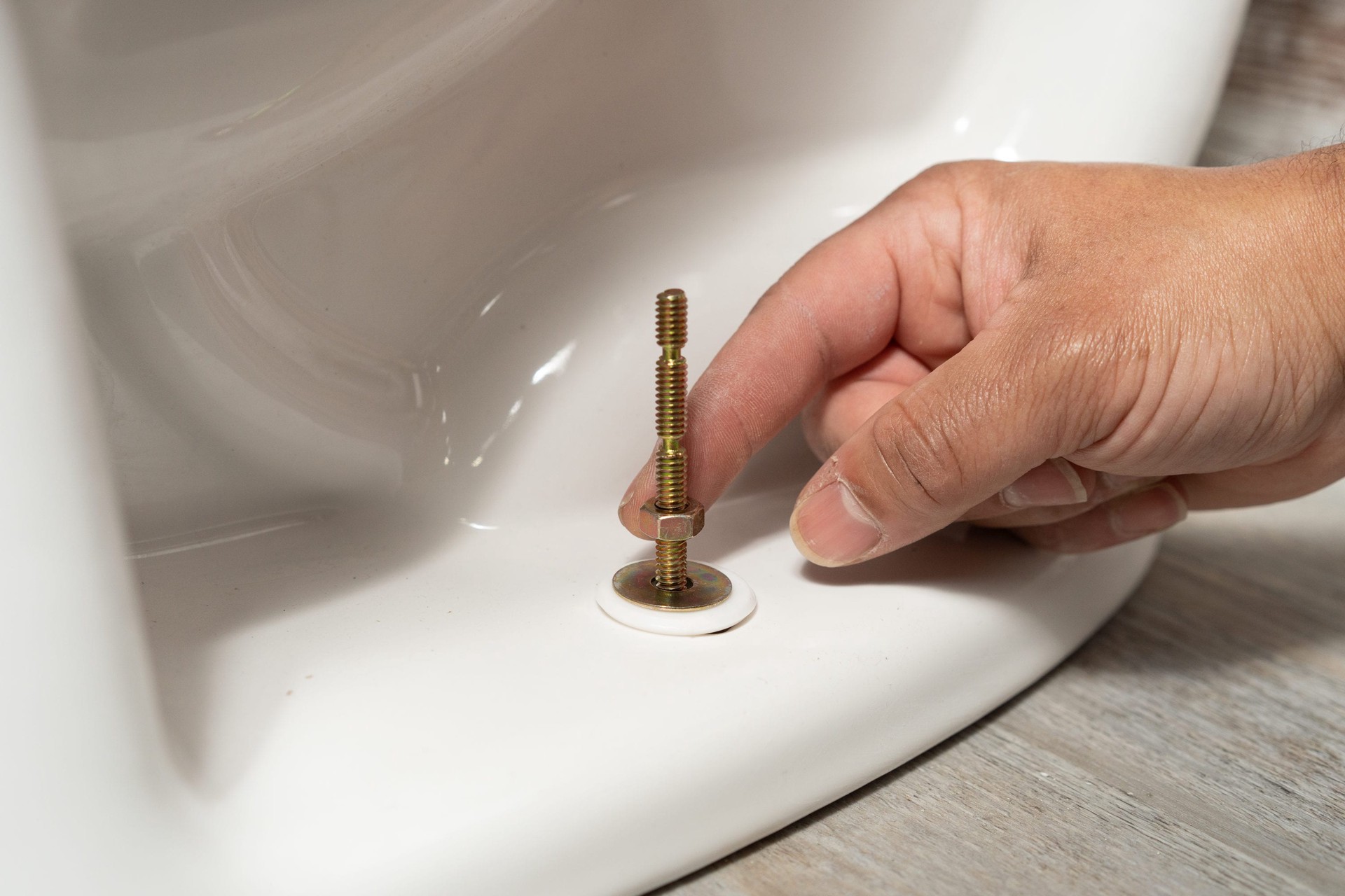 slide 4 of 5, RELIABILT Brass-plated Toilet bolt(s), 1 ct