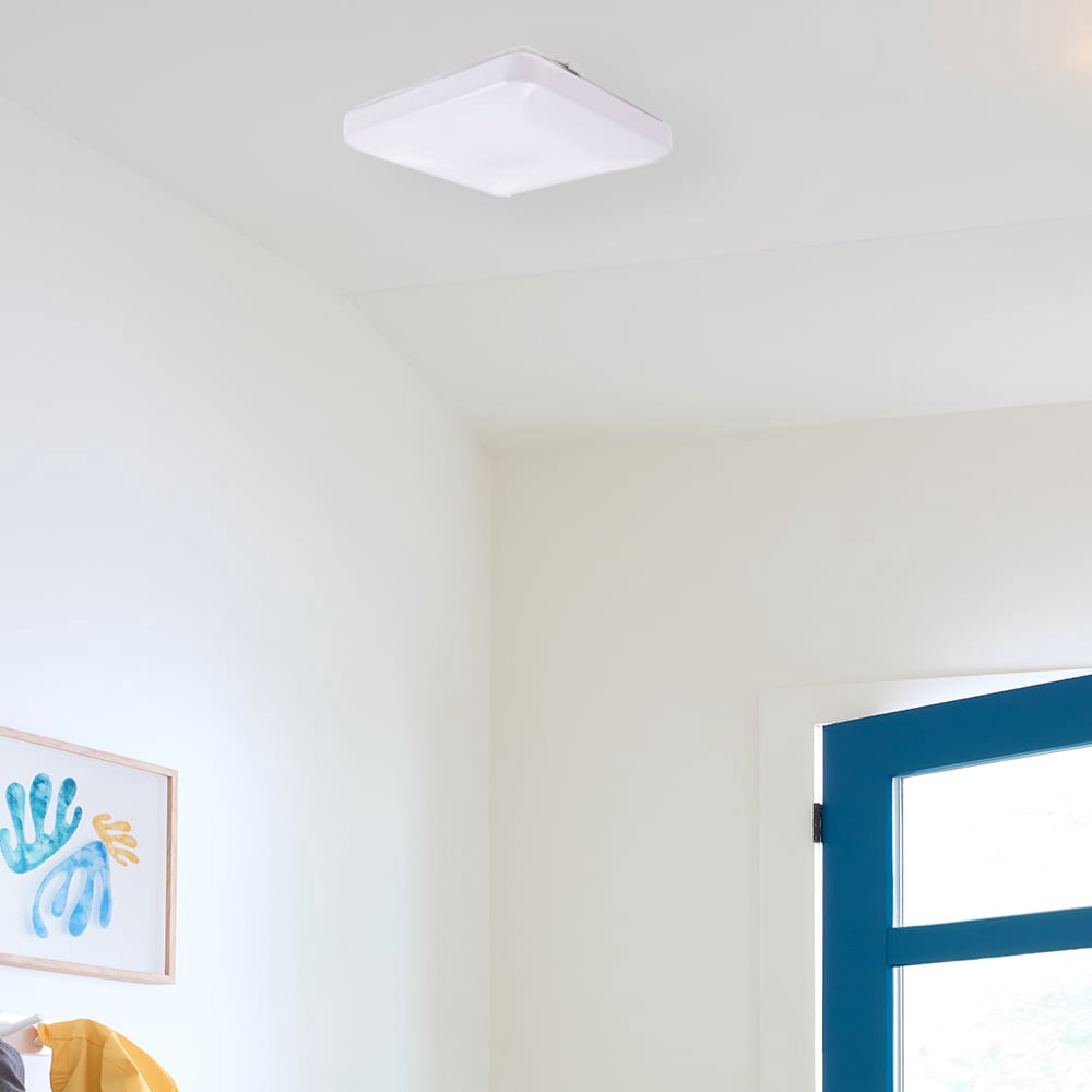 slide 5 of 6, Utilitech 1 -Light 12.3-in Matte White Integrated LED Flush Mount Light, 1 ct