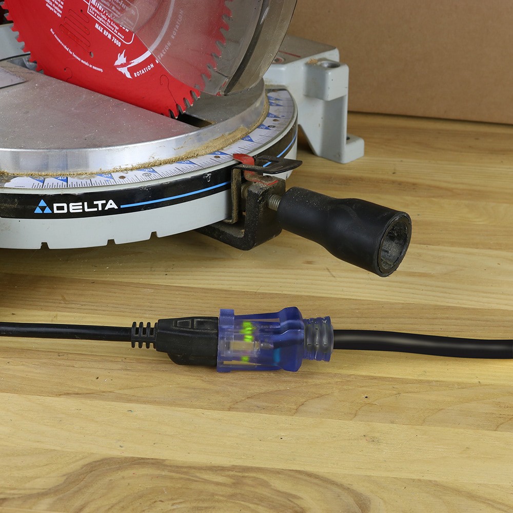 slide 4 of 4, Utilitech 50-ft 14 / 3 Heavy Duty 3 Prong Black Indoor/Outdoor Extension Power Cord, 1 ct