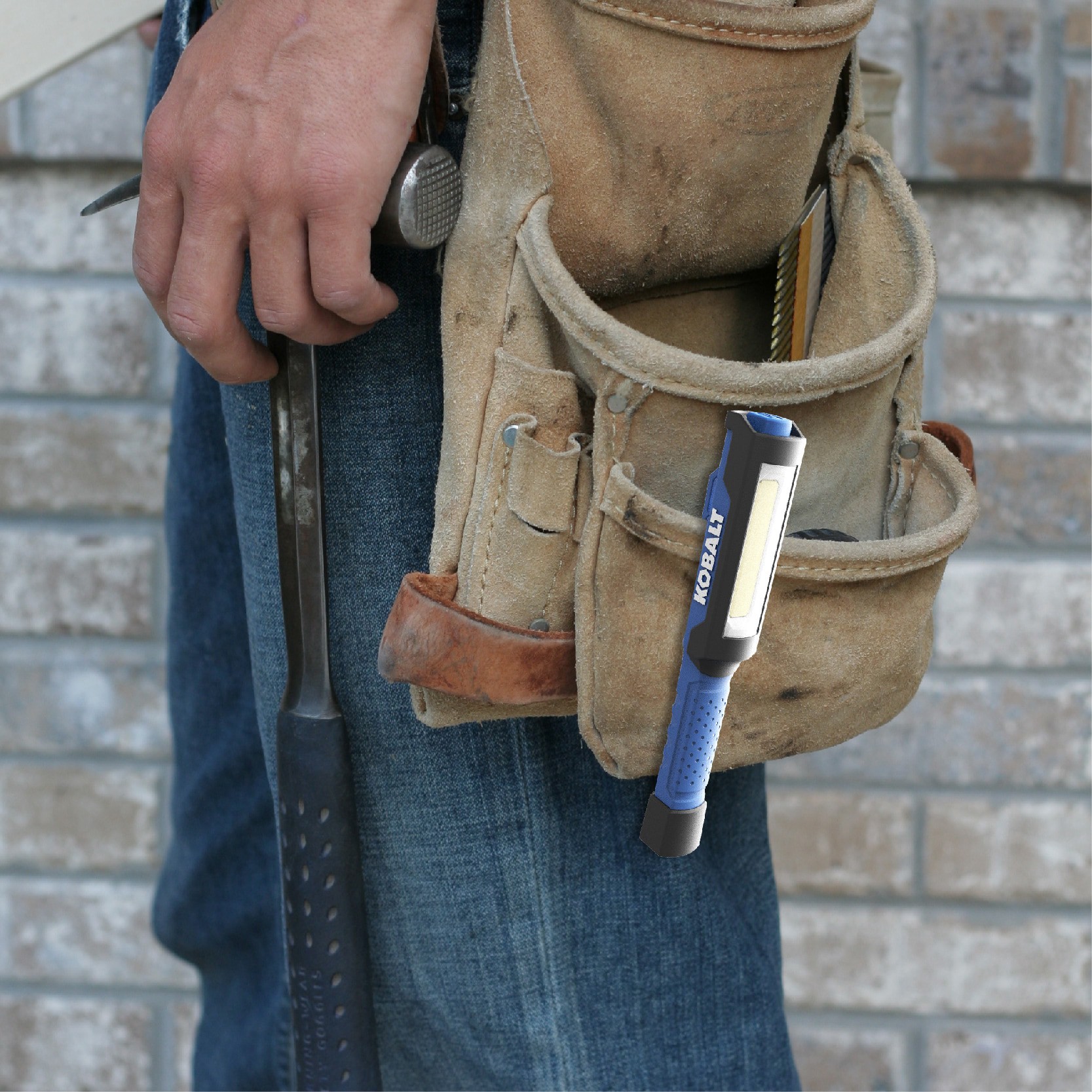 slide 4 of 5, Kobalt 200 -Lumens LED Battery-operated Handheld Work Light, 1 ct