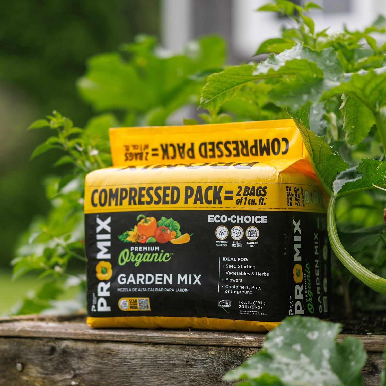 slide 2 of 4, PRO-MIX Organic Soil 1-Cu Ft Organic Provides organic nutrients, 1 ct