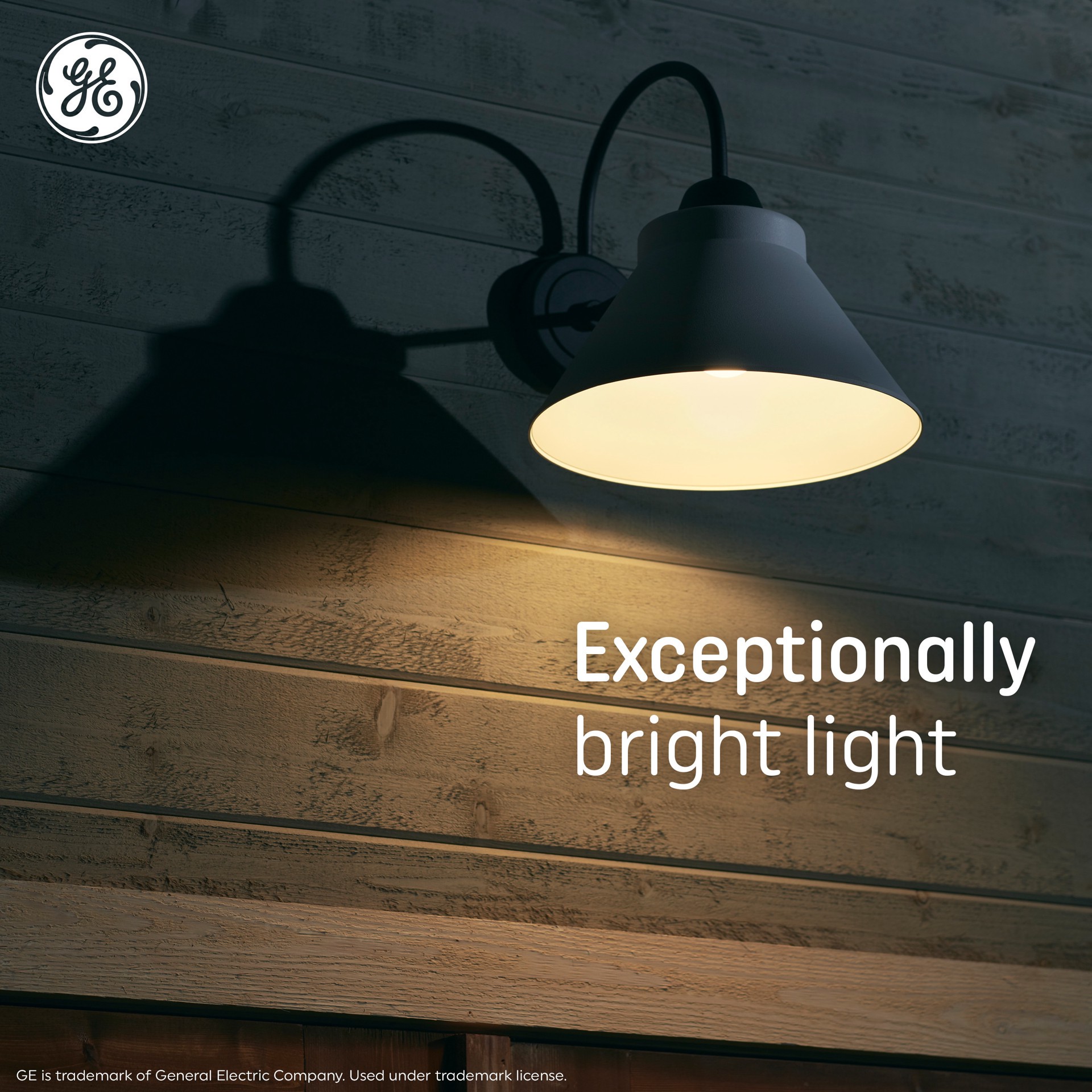 slide 4 of 6, GE 150-Watt EQ PAR38 Daylight Medium Base (e-26) Dimmable LED Light Bulb, 1 ct