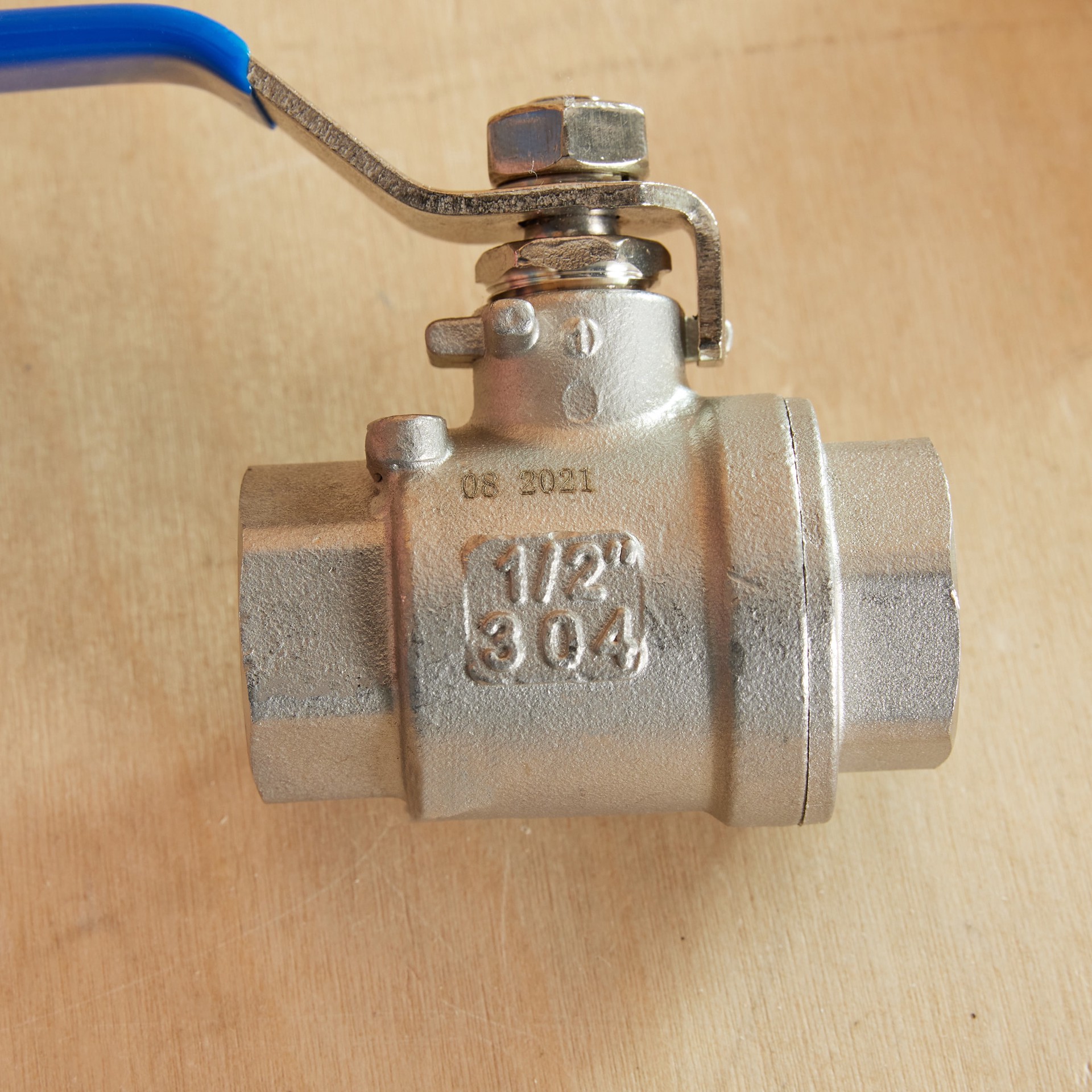 slide 2 of 6, RELIABILT 1/2-in FIP Stainless steel Ball Valve, 1 ct