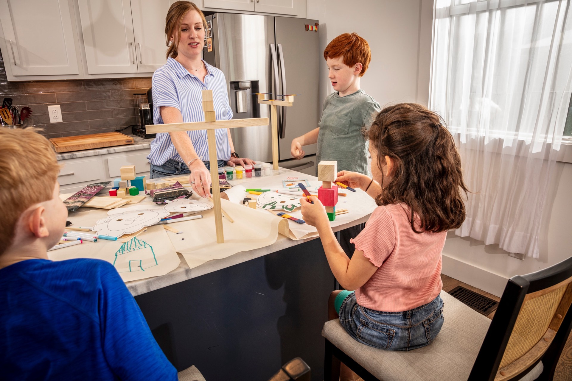 slide 6 of 6, Madison Mill 1-in dia x 12-in L Square Poplar Dowels 4 -Pack, 1 ct