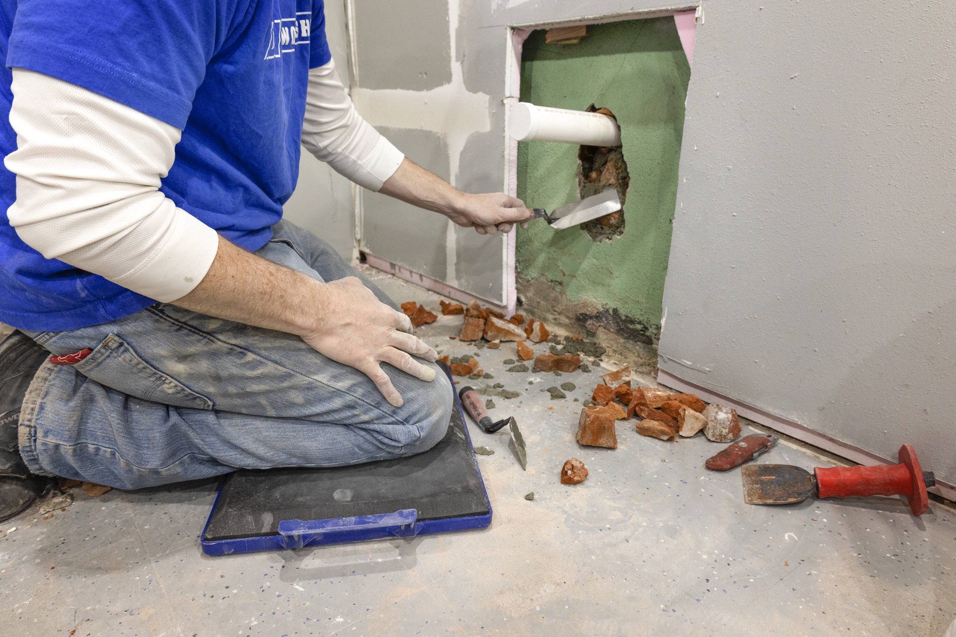 slide 6 of 6, QLT by Marshalltown Blue 19-in x 13.5-in Foam Kneeling Pad, 1 ct