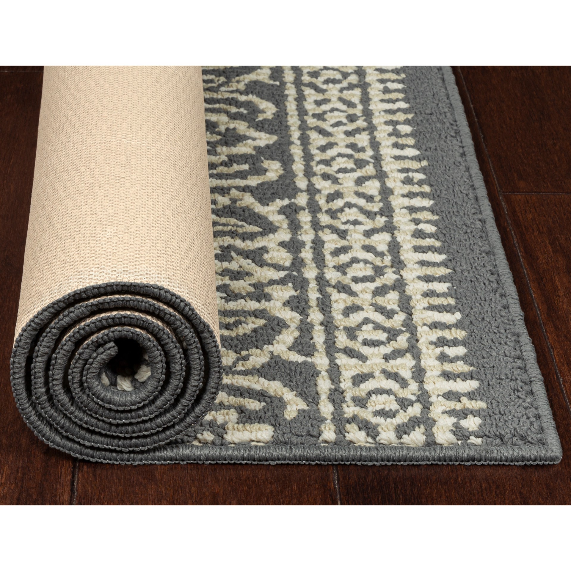 slide 4 of 6, Style Selections Bolton 2 x 3 (ft) Tufted Polyester Gray/Cream Rectangular Indoor Geometric Machine washable Throw rug, 1 ct