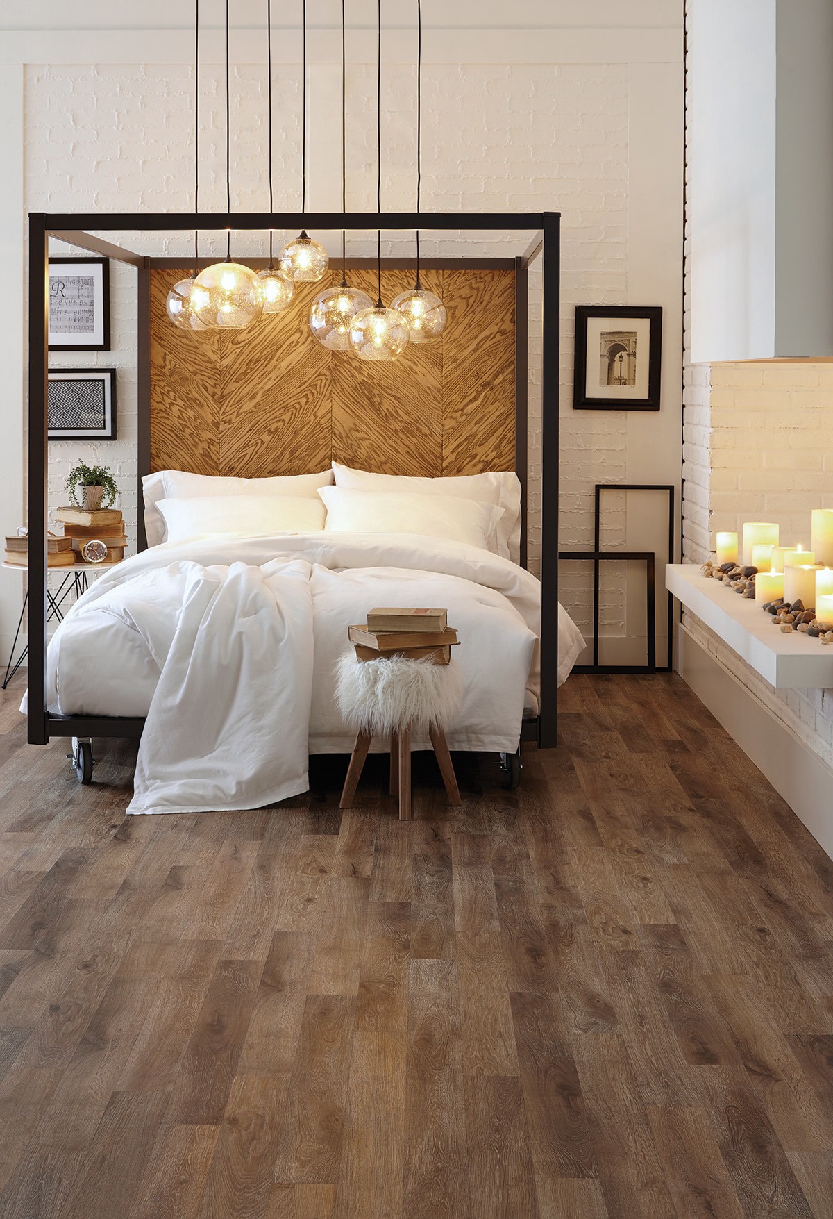 slide 3 of 6, Style Selections Sawgrass Oak 3-mil x 6-in W x 36-in L Peel and Stick Luxury Vinyl Plank Flooring ( 1.5-sq ft Piece ), 1 ct