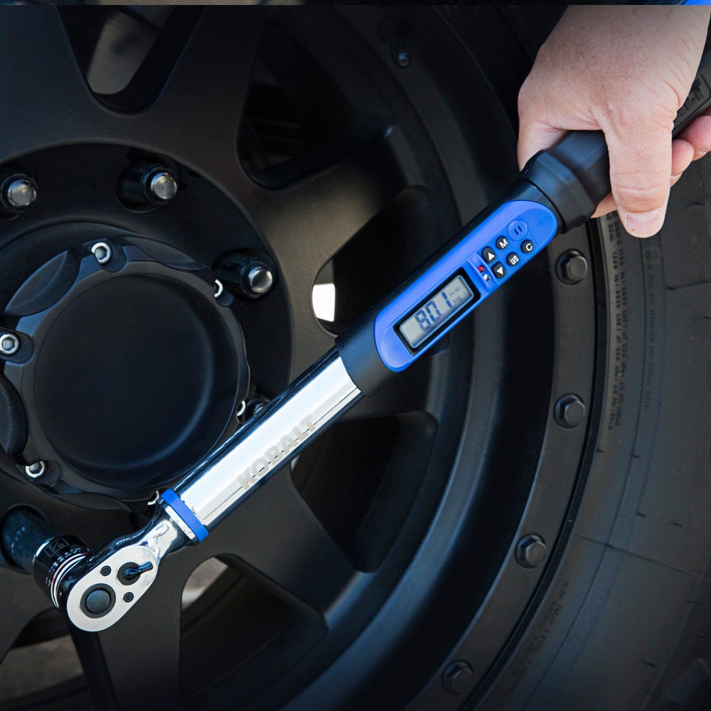 slide 3 of 6, Kobalt 3/8-in Drive Digital Torque Wrench 5-ft/lb to 100-ft/lb with Batteries Included, 1 ct