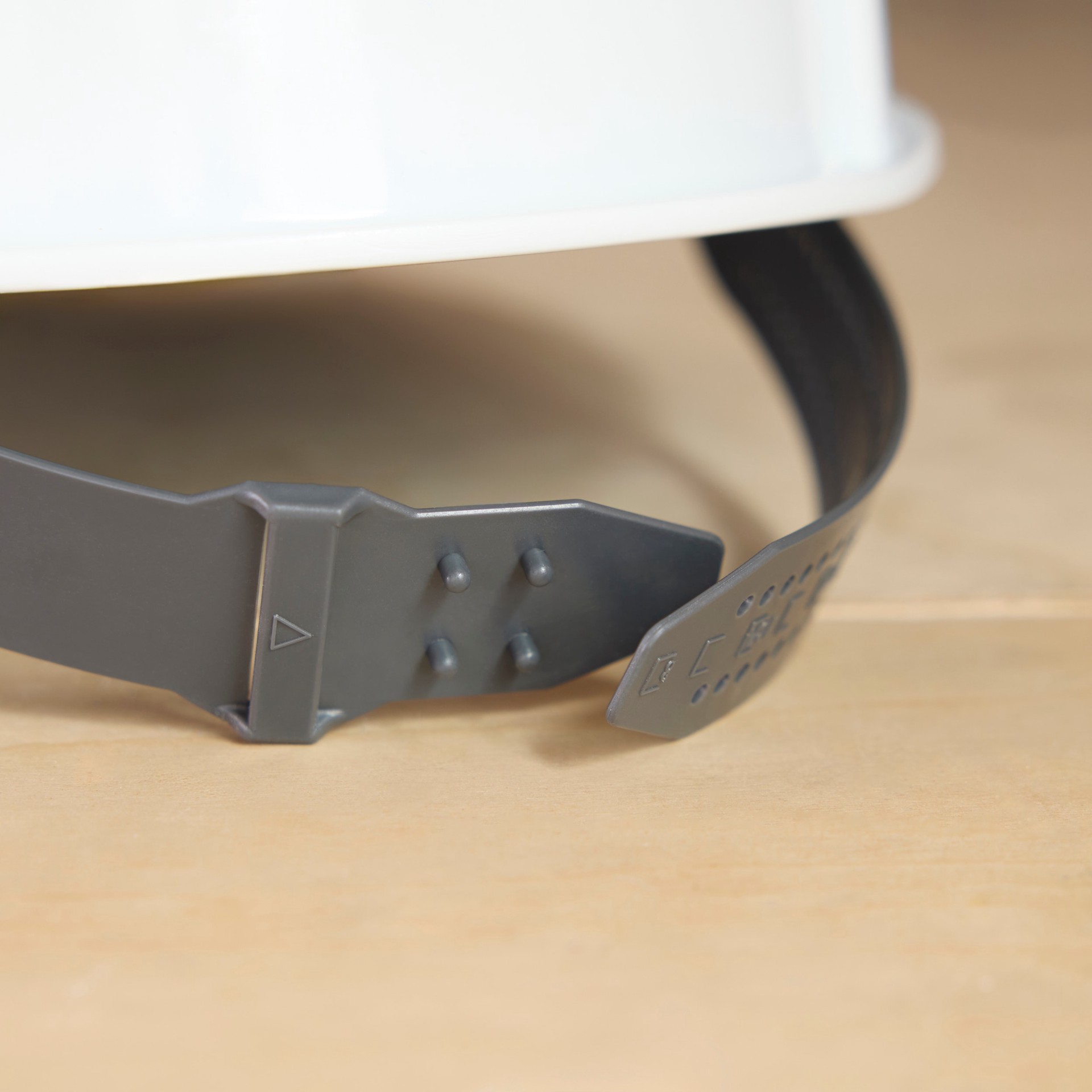 slide 5 of 6, Safety Works White Hard Hat, 1 ct