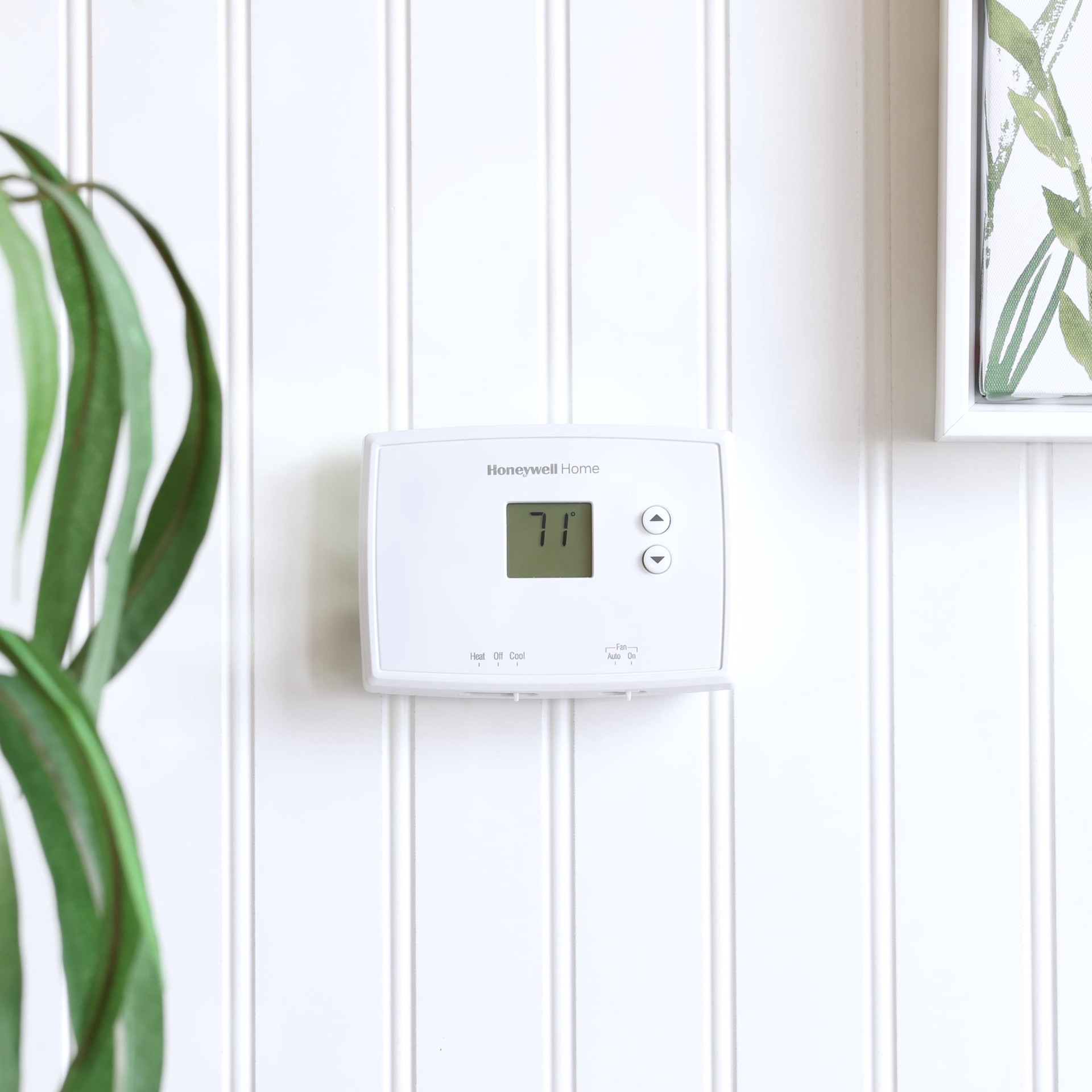 slide 5 of 6, Honeywell Home RTH111B 24-Volt Electronic Non-Programmable Thermostat Single-Stage Heating and Cooling, 1 ct