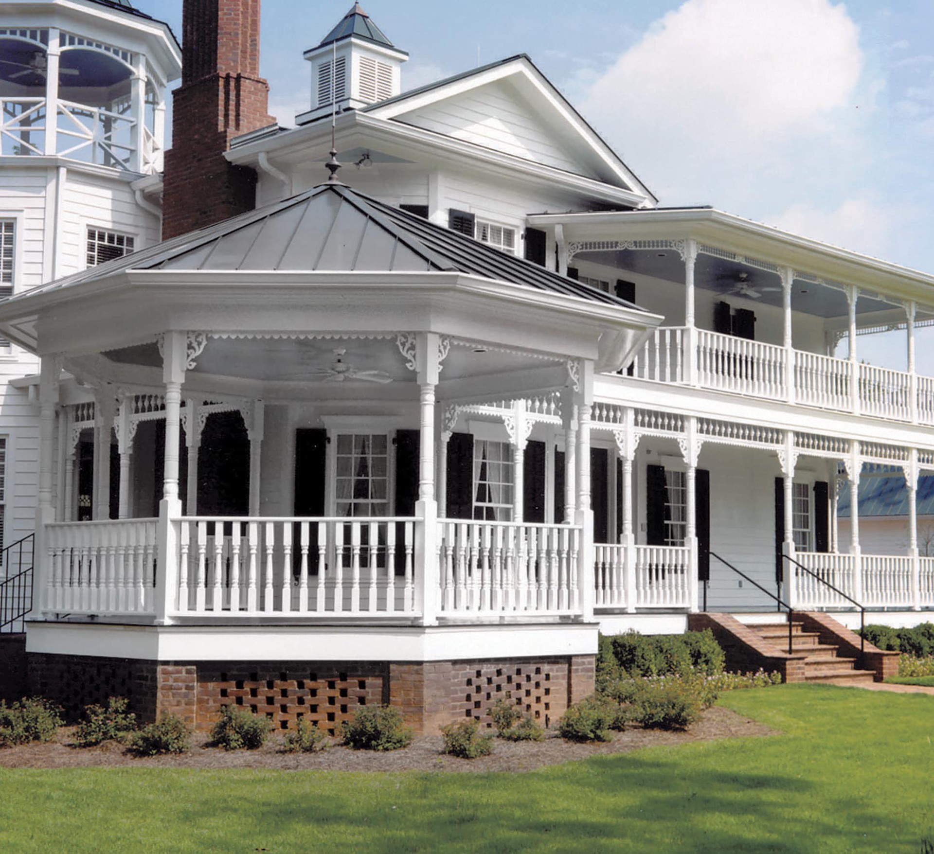 slide 2 of 5, Fypon PVC Cap Base Kit 5-in PVC Column Cap and Base Kit, 1 ct