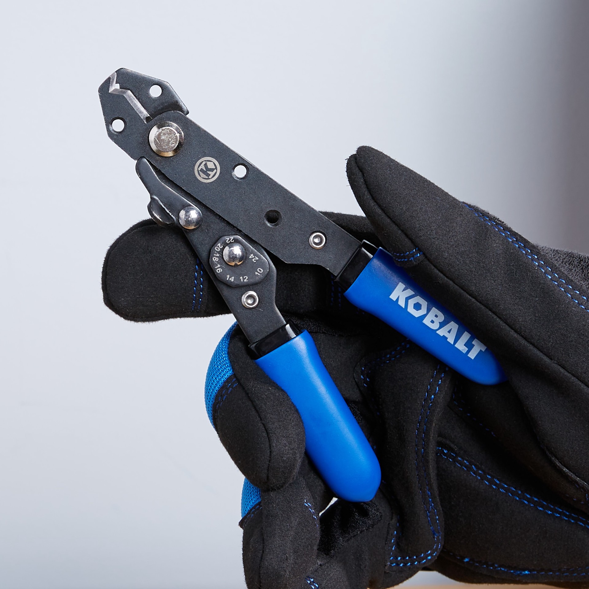 slide 2 of 6, Kobalt Wire strippers, 1 ct