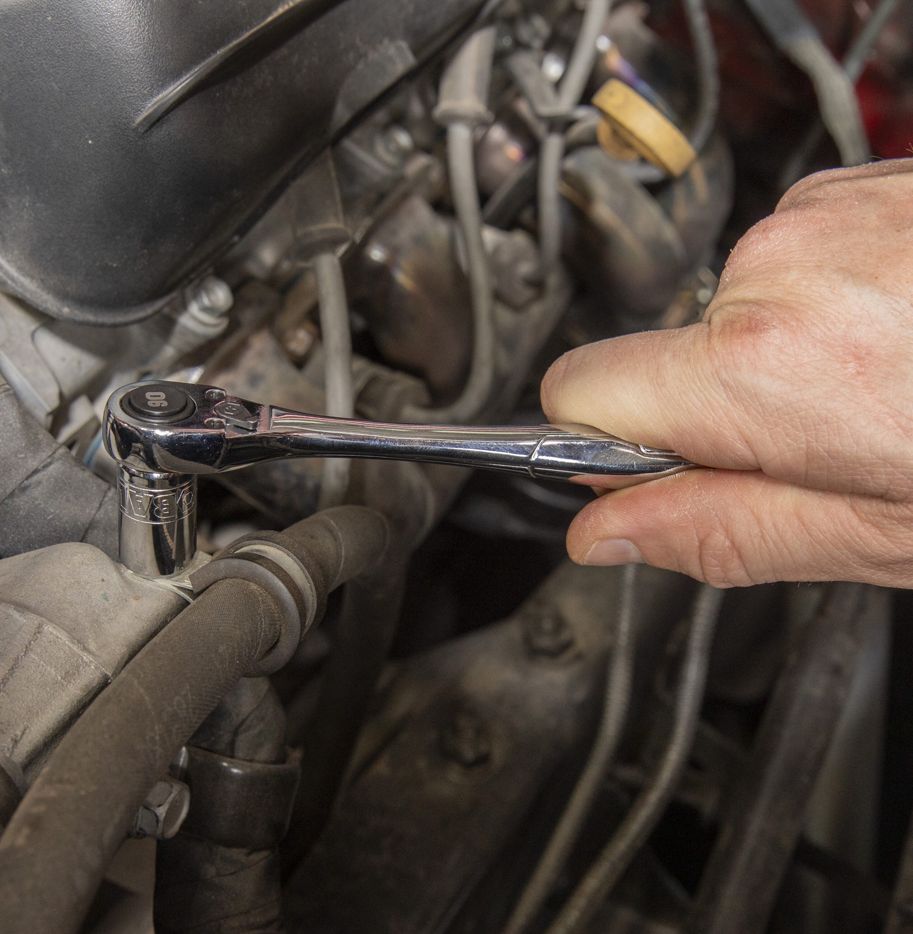 slide 6 of 6, Kobalt 90 -Tooth 3/8-in Drive Full polish Handle Ratchet, 1 ct