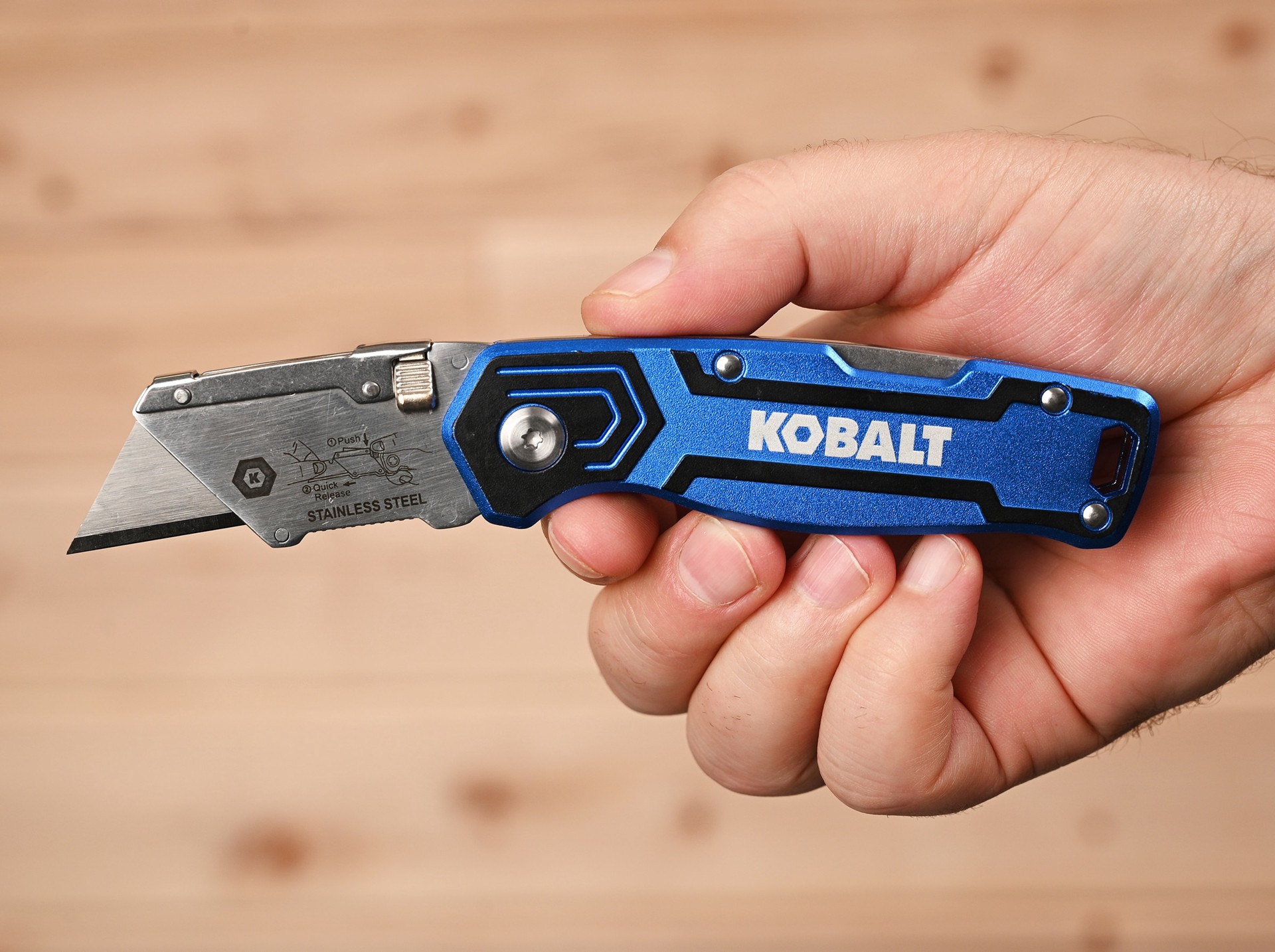slide 4 of 6, Kobalt Blue 3pk Lockback 3/4-in 3 -Blade Folding Utility Knife, 1 ct