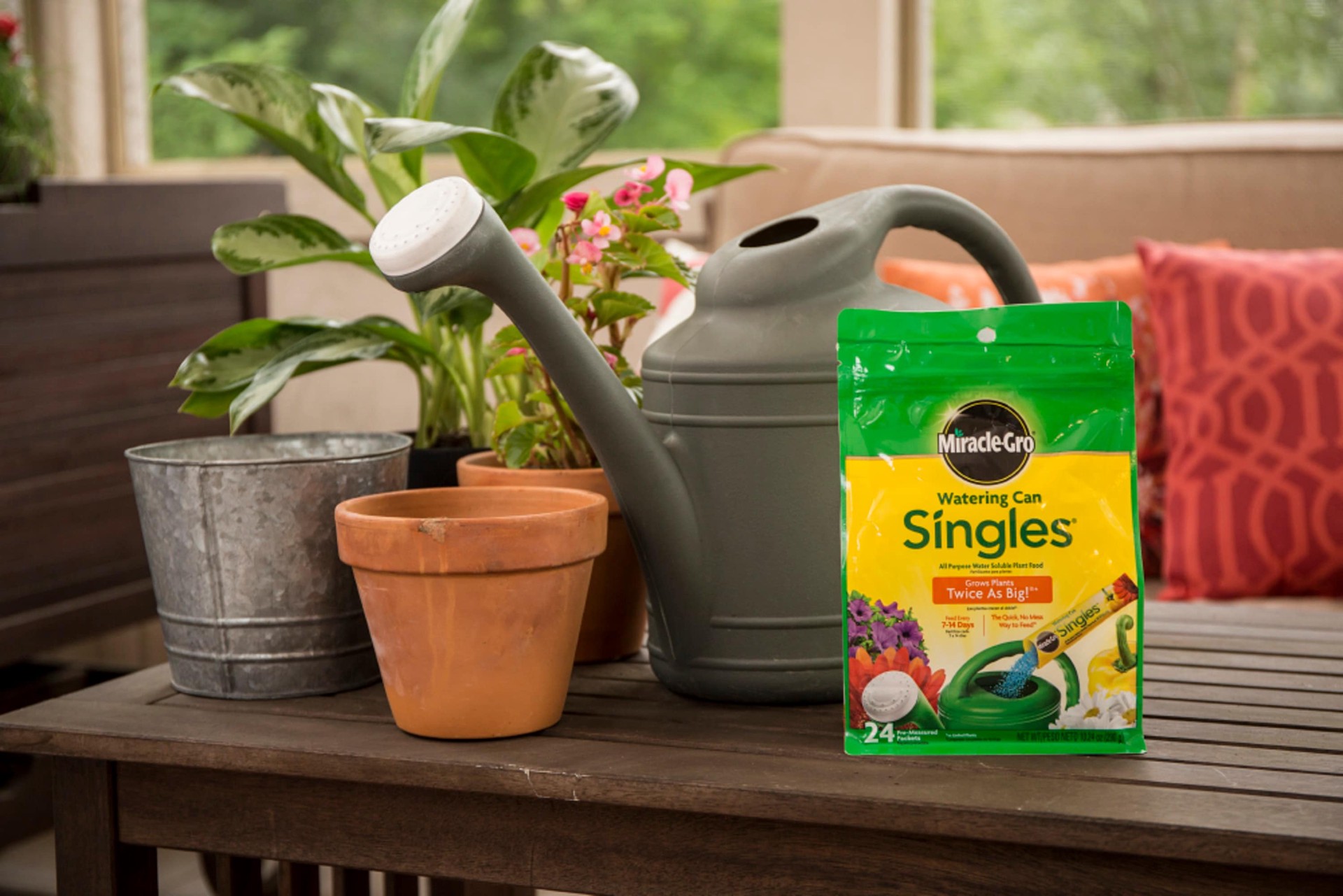 slide 4 of 6, Miracle-Gro Watering Can Singles 24-Count 24-8-16 Water-soluble All-purpose Food, 1 ct