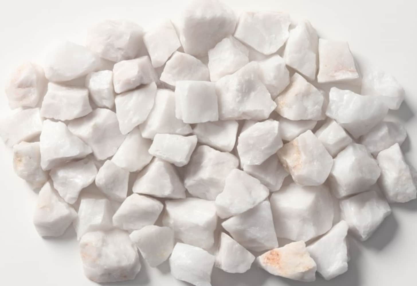 slide 2 of 6, EARTHESSENTIALS BY QUIKRETE 0.5 cu ft White Decorative rock (0.5 - 3-in), 1 ct