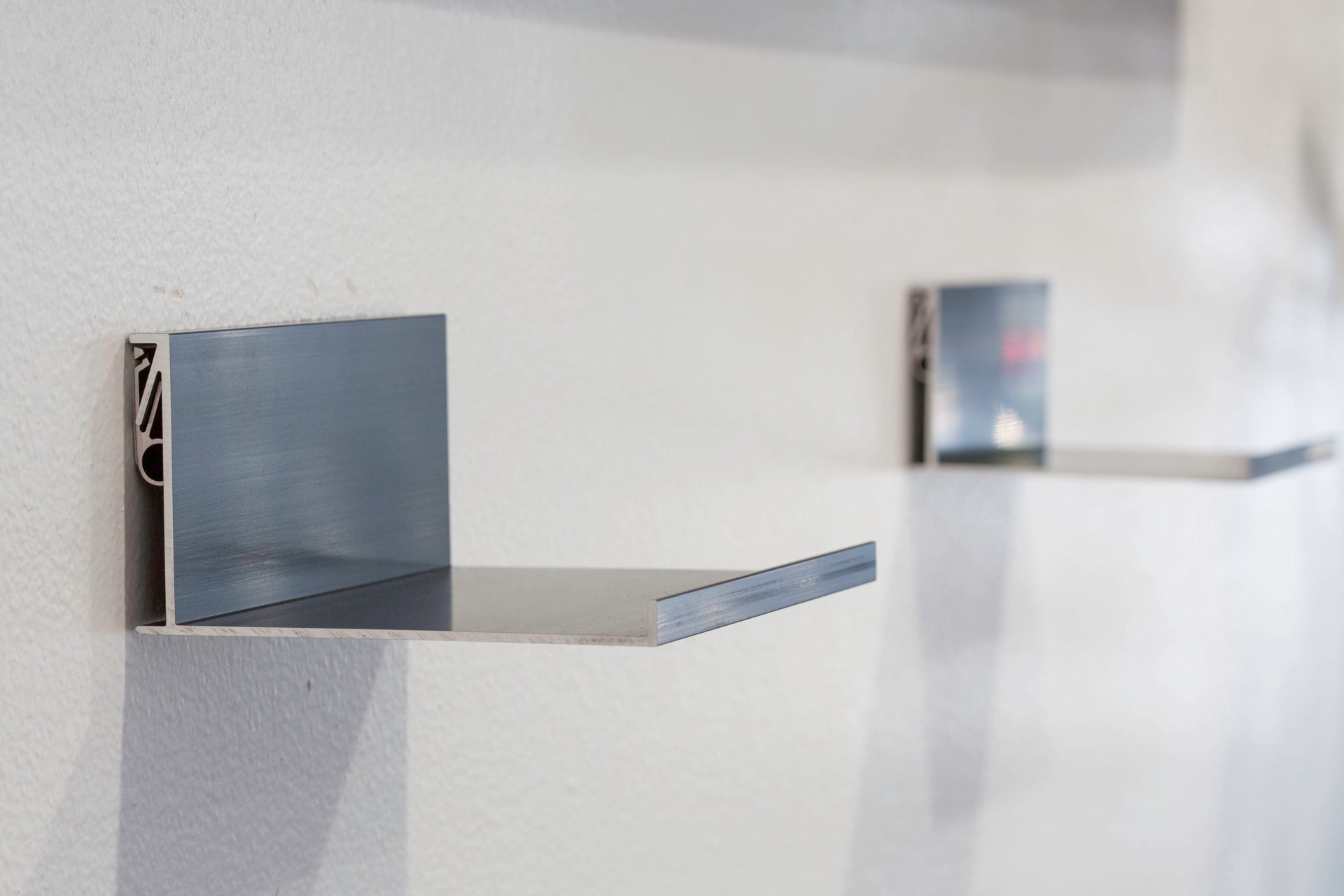 slide 4 of 6, Hangman No Stud Fixed Indoor Wall Speaker mount Fits ( Hardware Included ), 1 ct