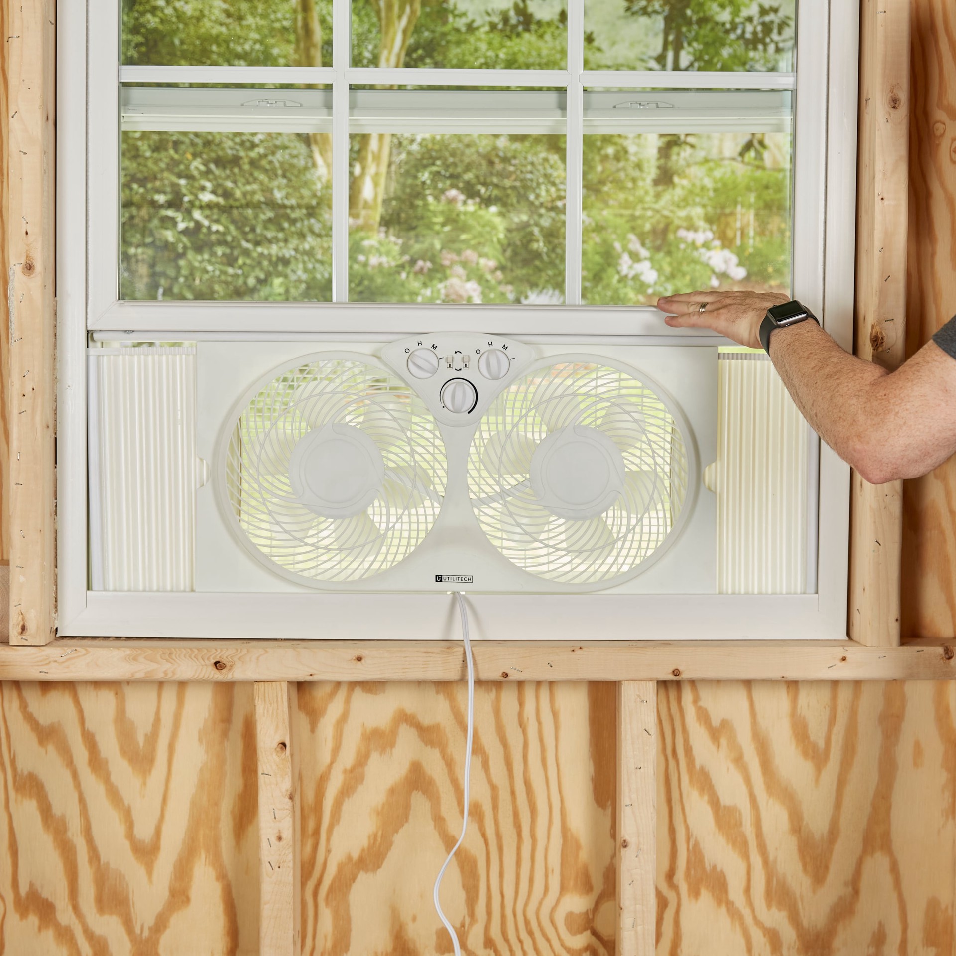 slide 3 of 6, Utilitech 9-in 120 -Volt 3 -Speed Indoor White Window Fan, 1 ct