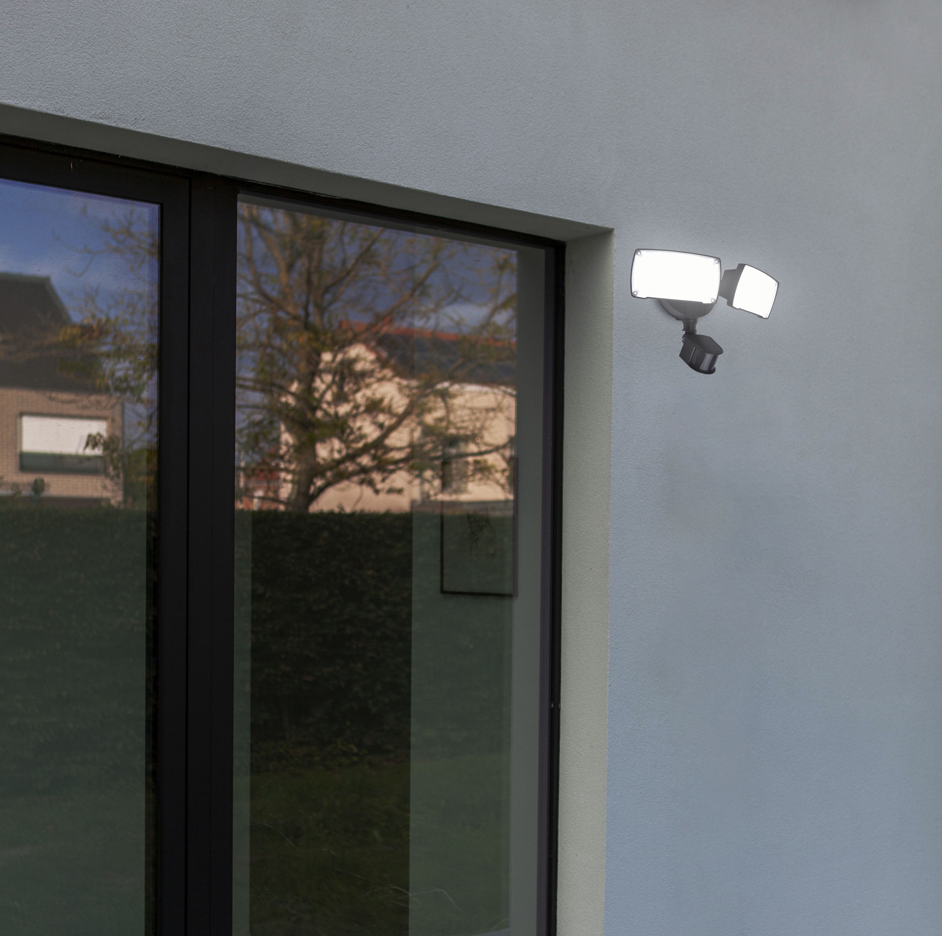 slide 4 of 6, Utilitech 110 -Degree 150 -Wattage Equivalent Hardwired LED Bronze 2 -Head Motion-Activated Flood Light with Timer 3200 -Lumen, 1 ct