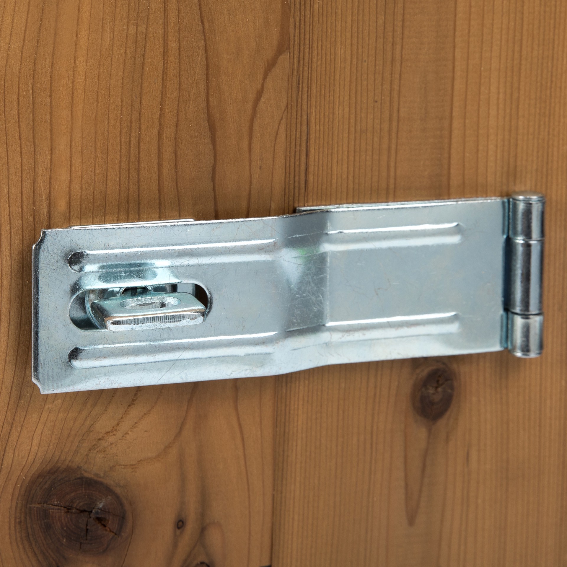 slide 2 of 6, RELIABILT 6-in Zinc Swivel hasps, 1 ct