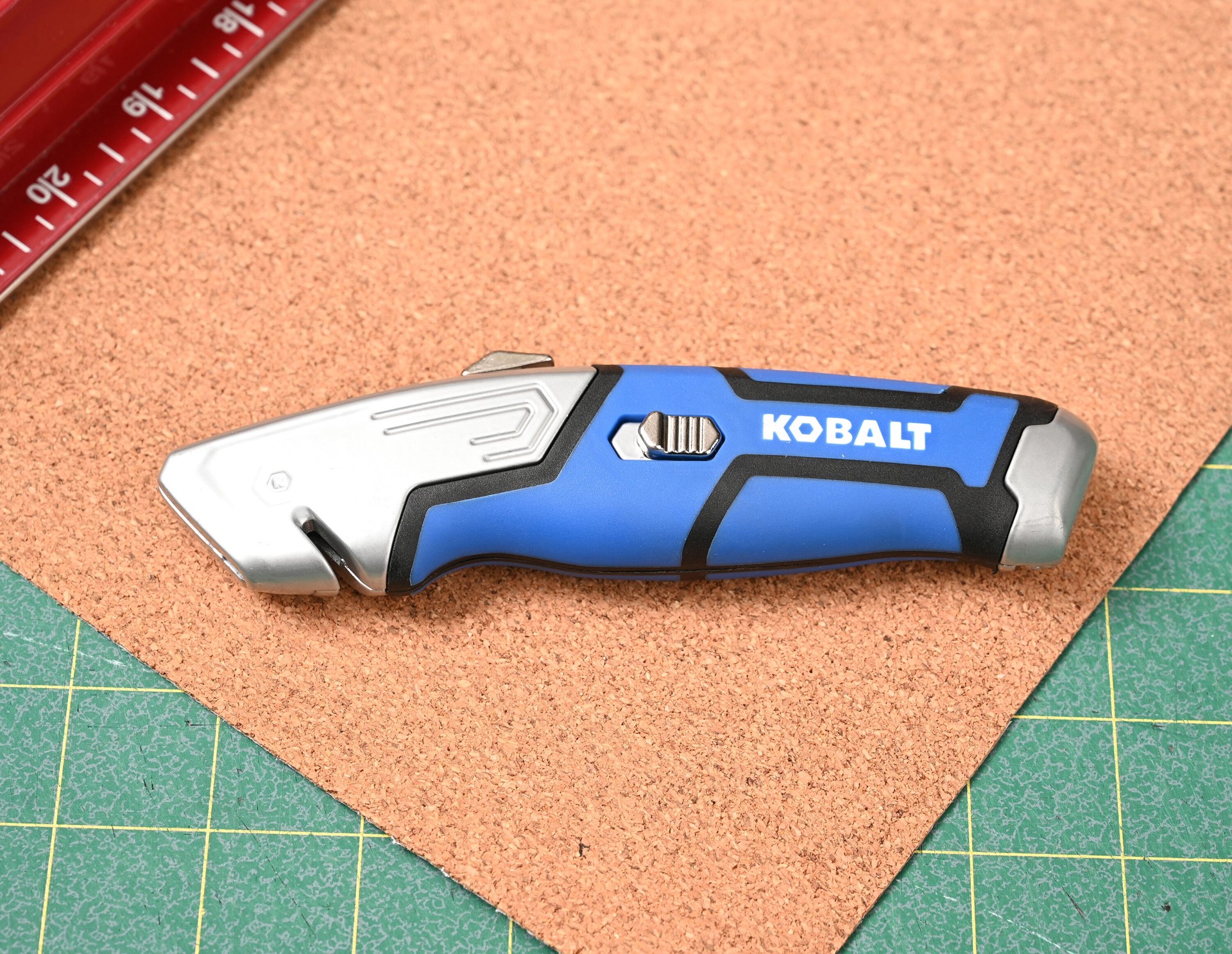 slide 4 of 6, Kobalt 3/4-in 3 -Blade Retractable Utility Knife with On Tool Blade Storage, 1 ct