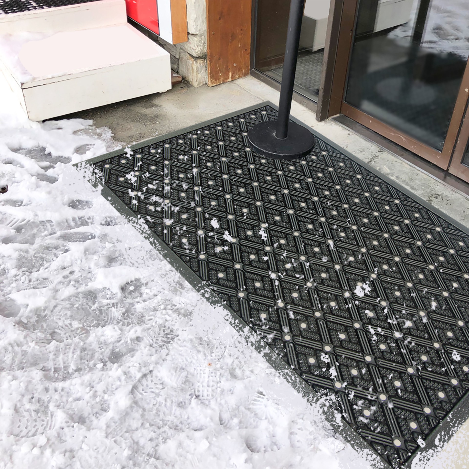 slide 1 of 6, Project Source 23.75-in x 35.75-in Black Rubber Non-Slip Grip Outdoor Door Mat, 1 ct
