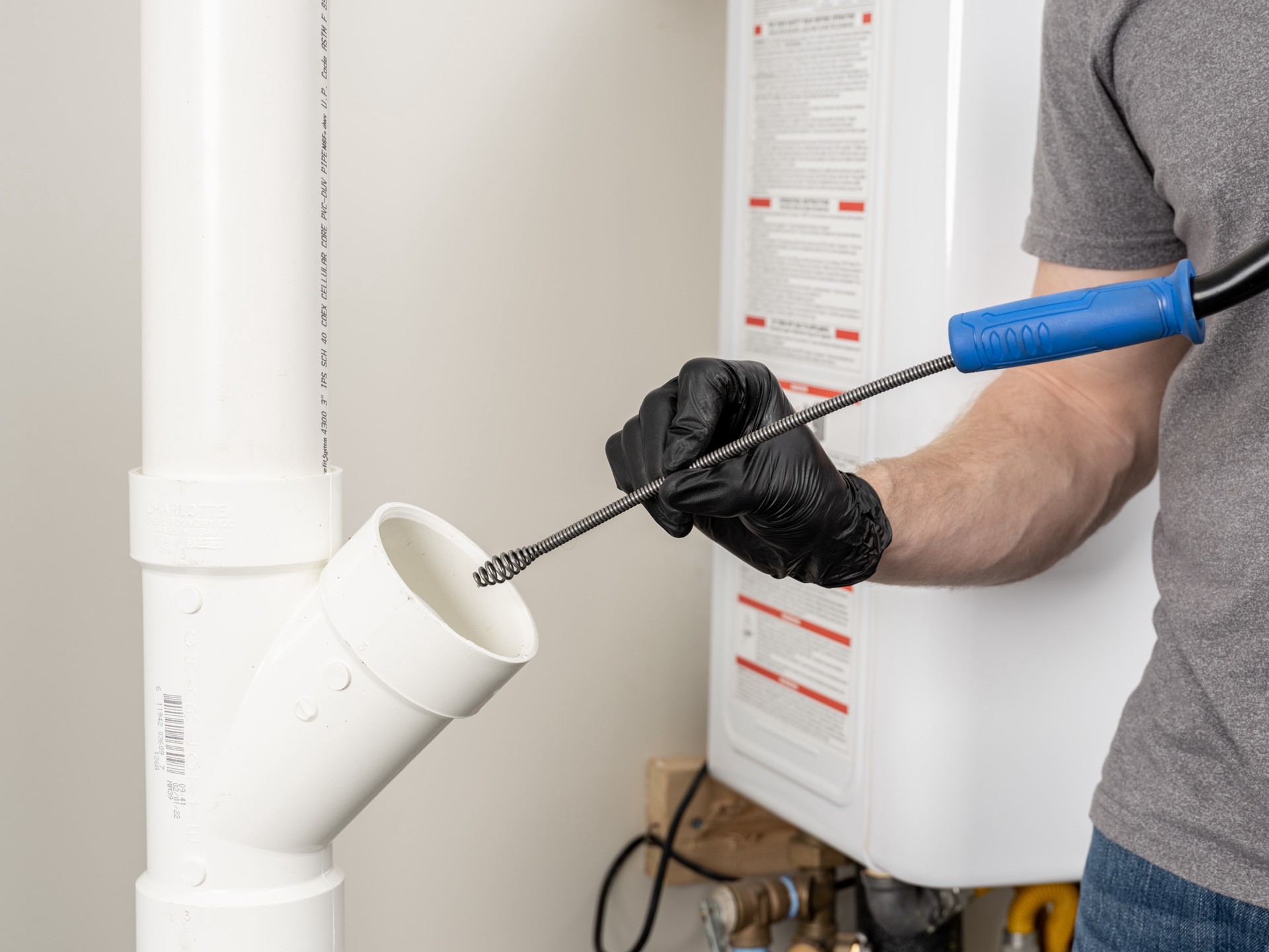 slide 5 of 6, Kobalt 3/8-in x 25-ft High carbon wire Hand auger for Drain, 1 ct