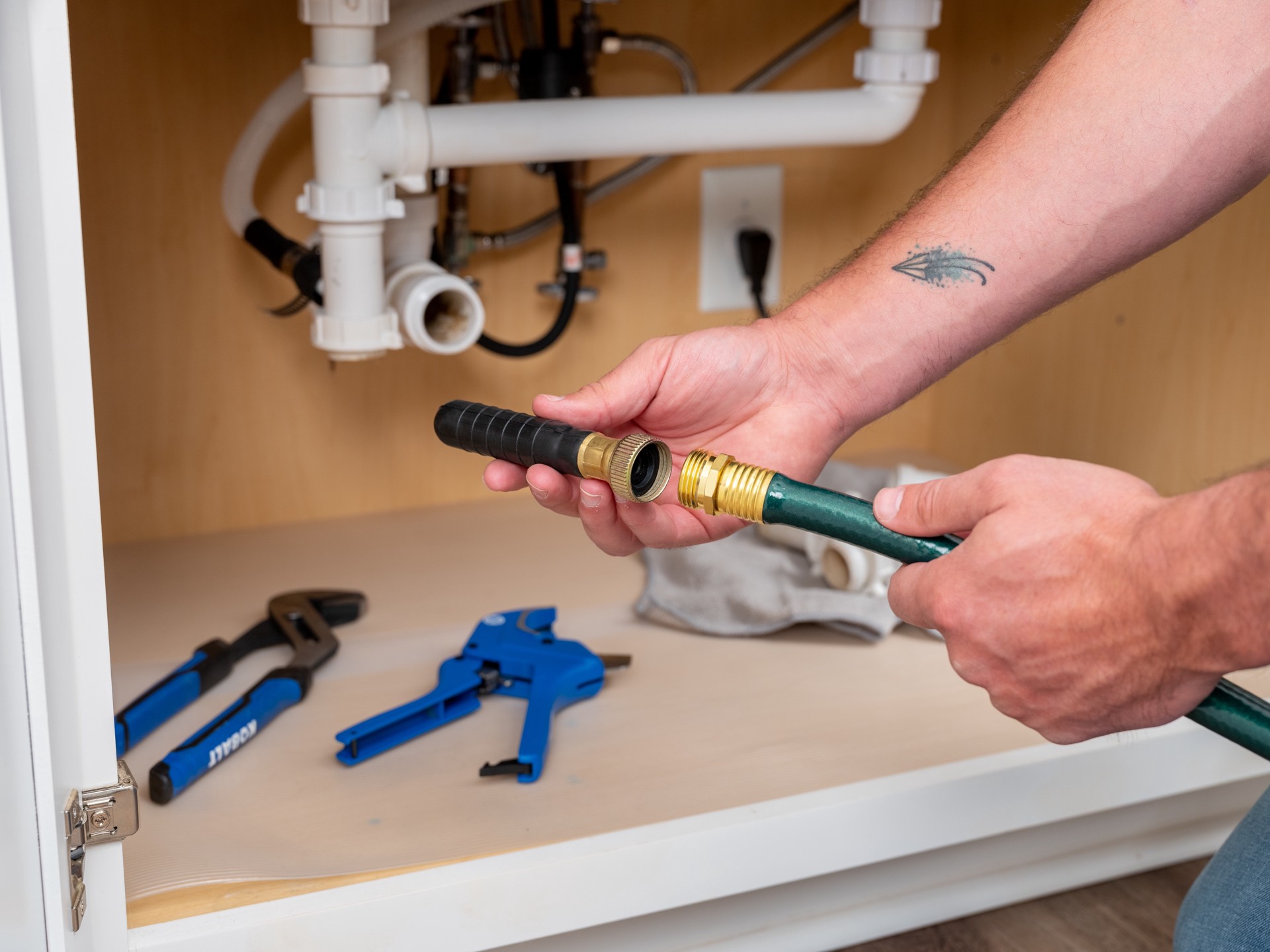 slide 4 of 5, Kobalt Small Drain Rubber Bladder, 1 ct