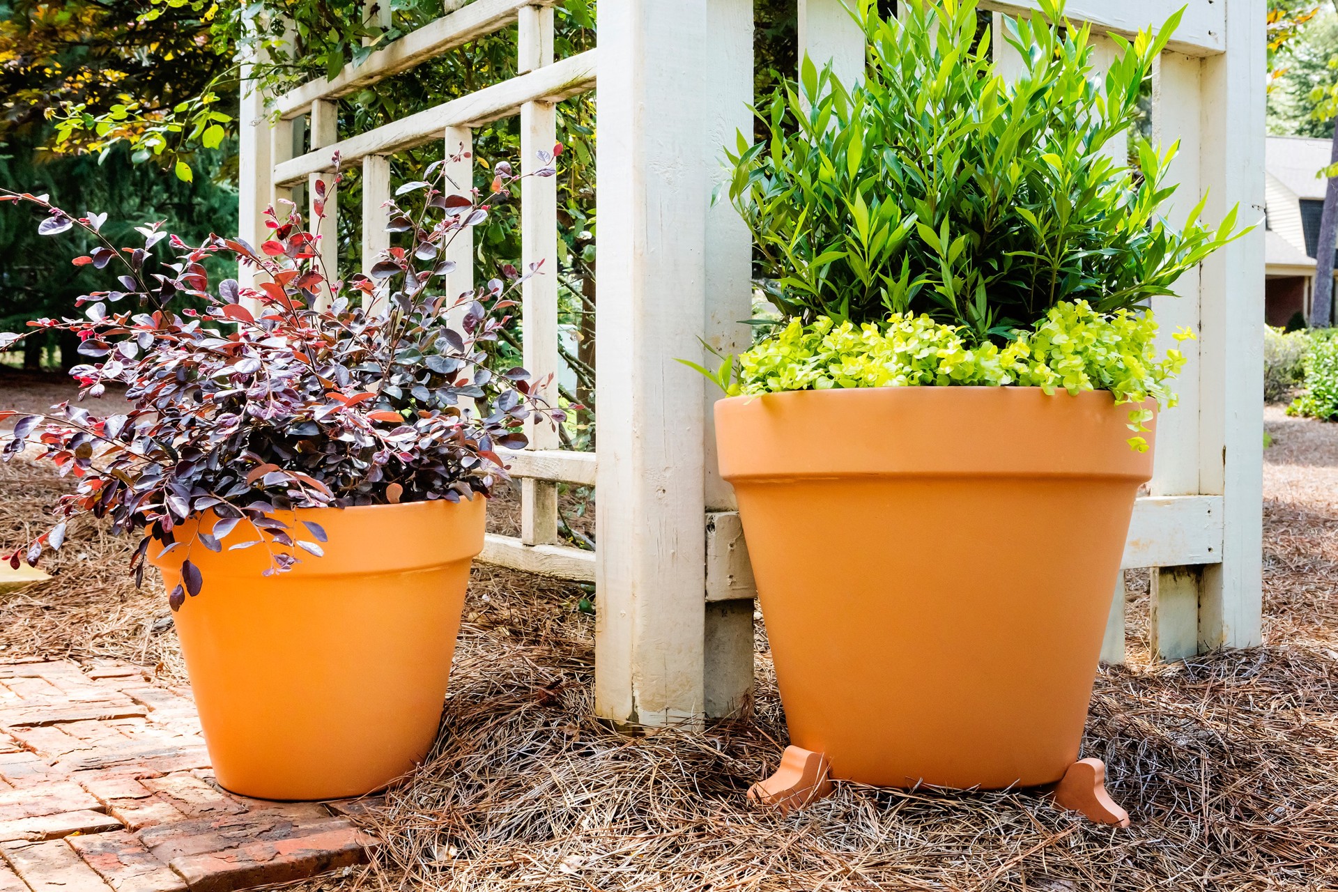 slide 4 of 6, Pennington 12.0-in W x 8.3-in L Orange Clay Indoor/Outdoor Planter, 1 ct