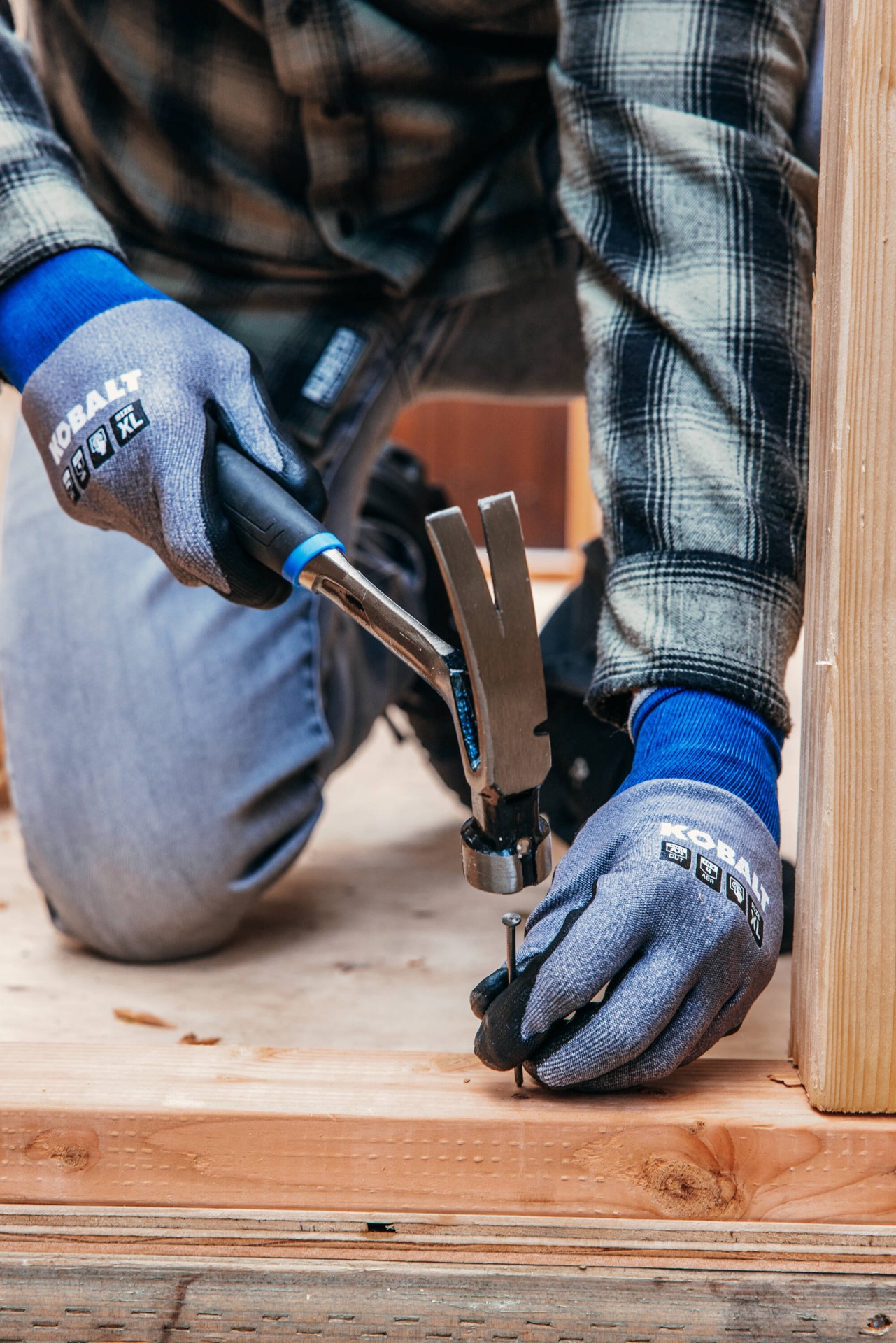 slide 4 of 4, Kobalt Large Black Polyurethane dipped Nylon blend Everyday Gloves 1 -Pairs, 1 ct