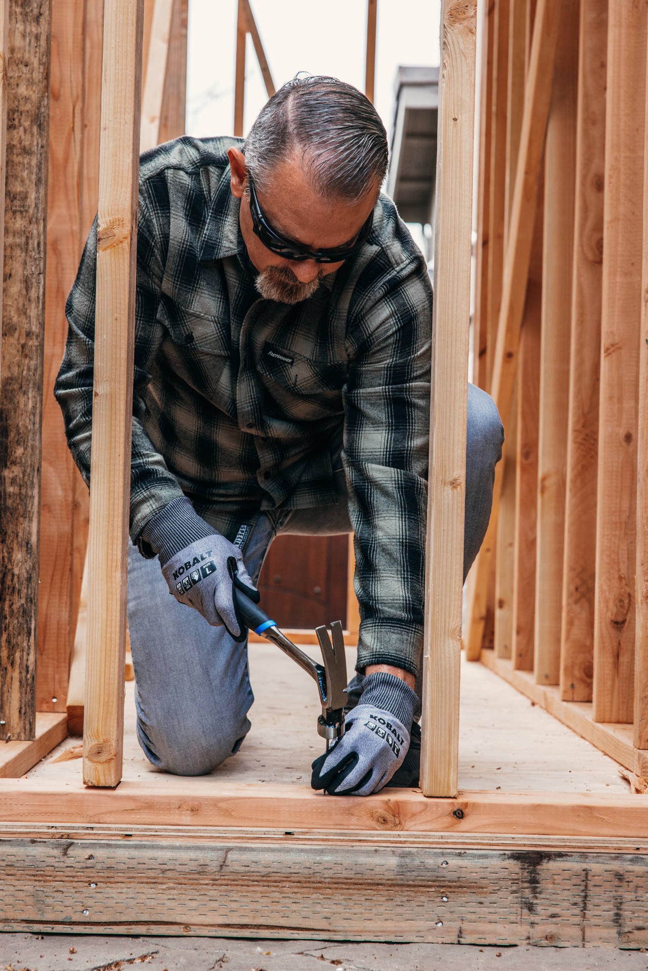 slide 4 of 6, Kobalt Large Black Nitrile dipped Nitrile 1 -Pairs, 1 ct