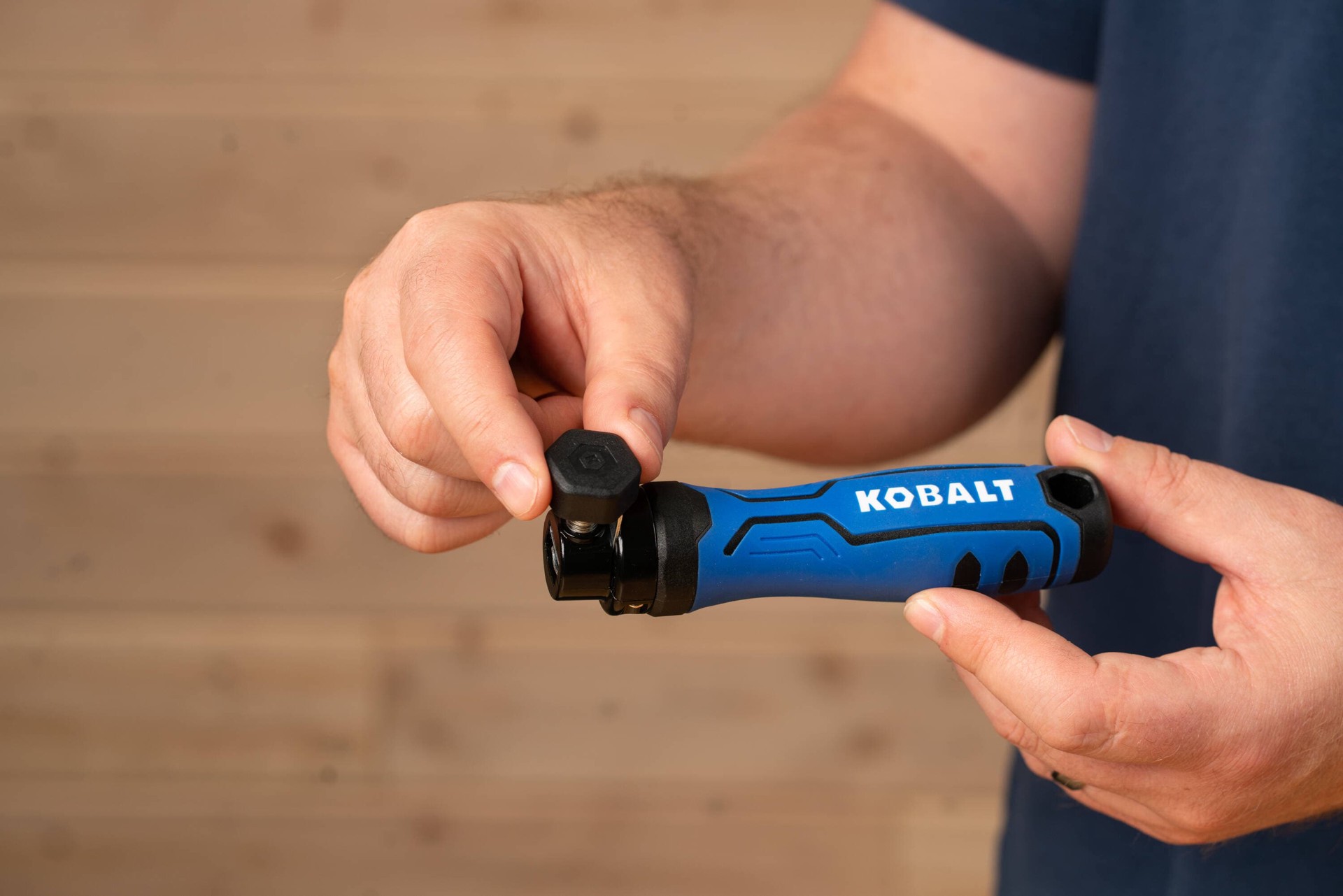 slide 5 of 5, Kobalt 4.5-in Lock jaw file handle, 1 ct