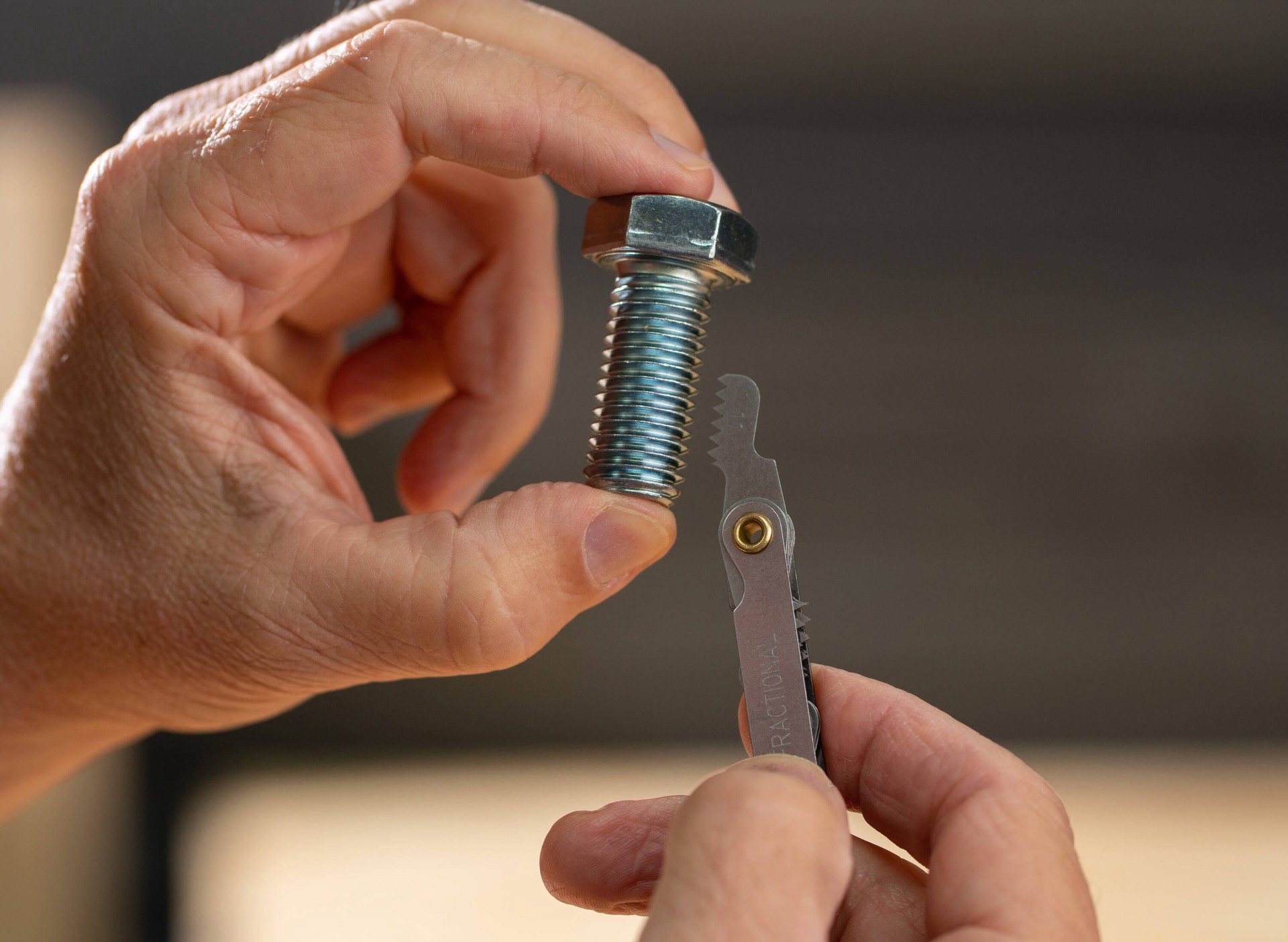 slide 5 of 6, Kobalt 8 -in to 44 -in Standard (SAE) Thread Gauge, 1 ct