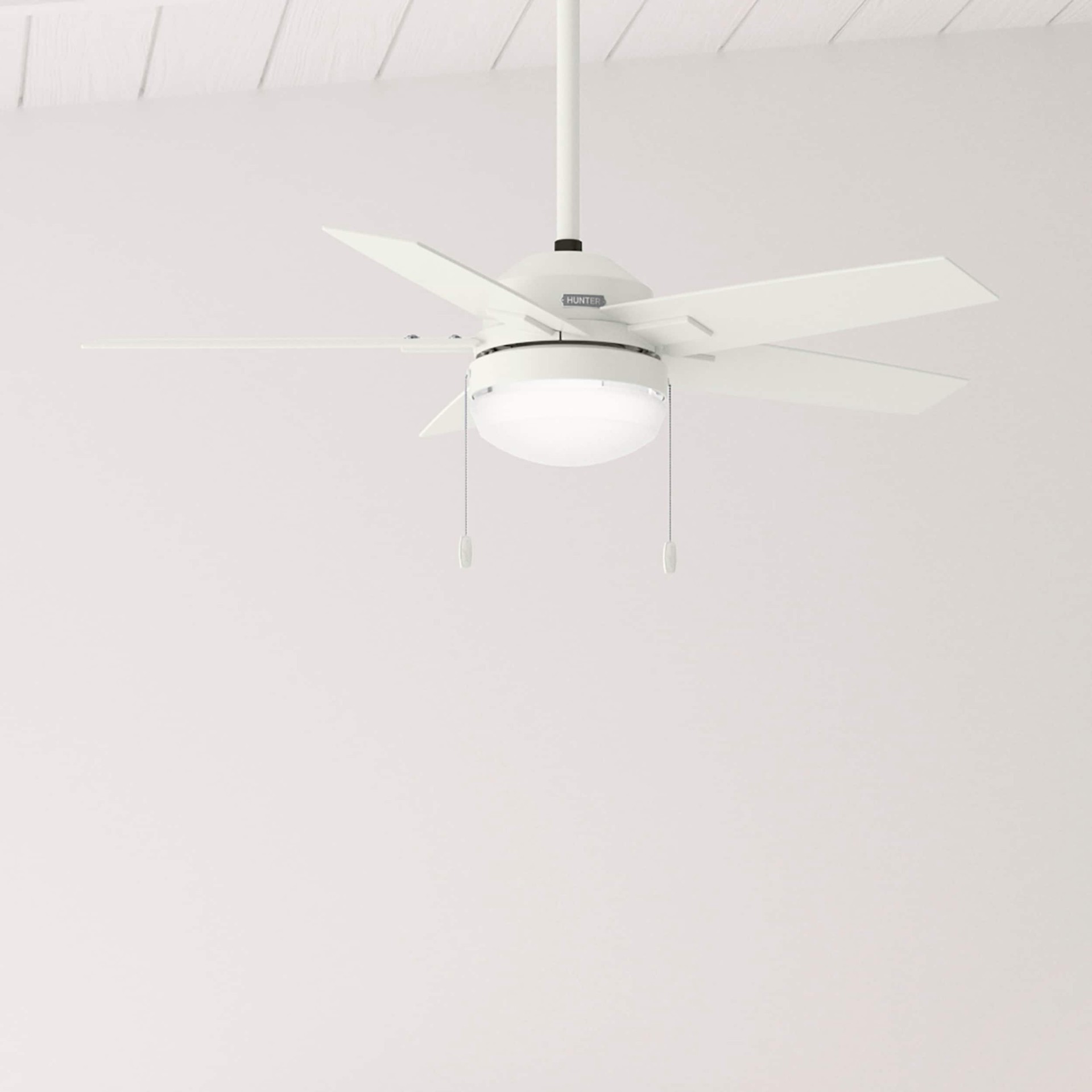 slide 1 of 6, Hunter Khamsin 44-in Fresh White with Fresh White Blades Ceiling Fan With Light 5 -Blade, 1 ct