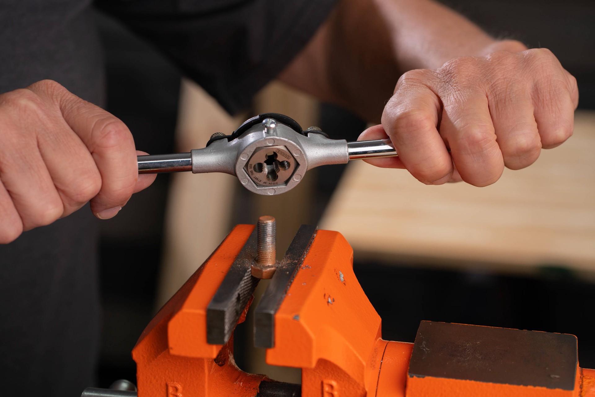 slide 4 of 6, Kobalt 14 -Piece Standard (SAE) Tap and Die Set, 1 ct