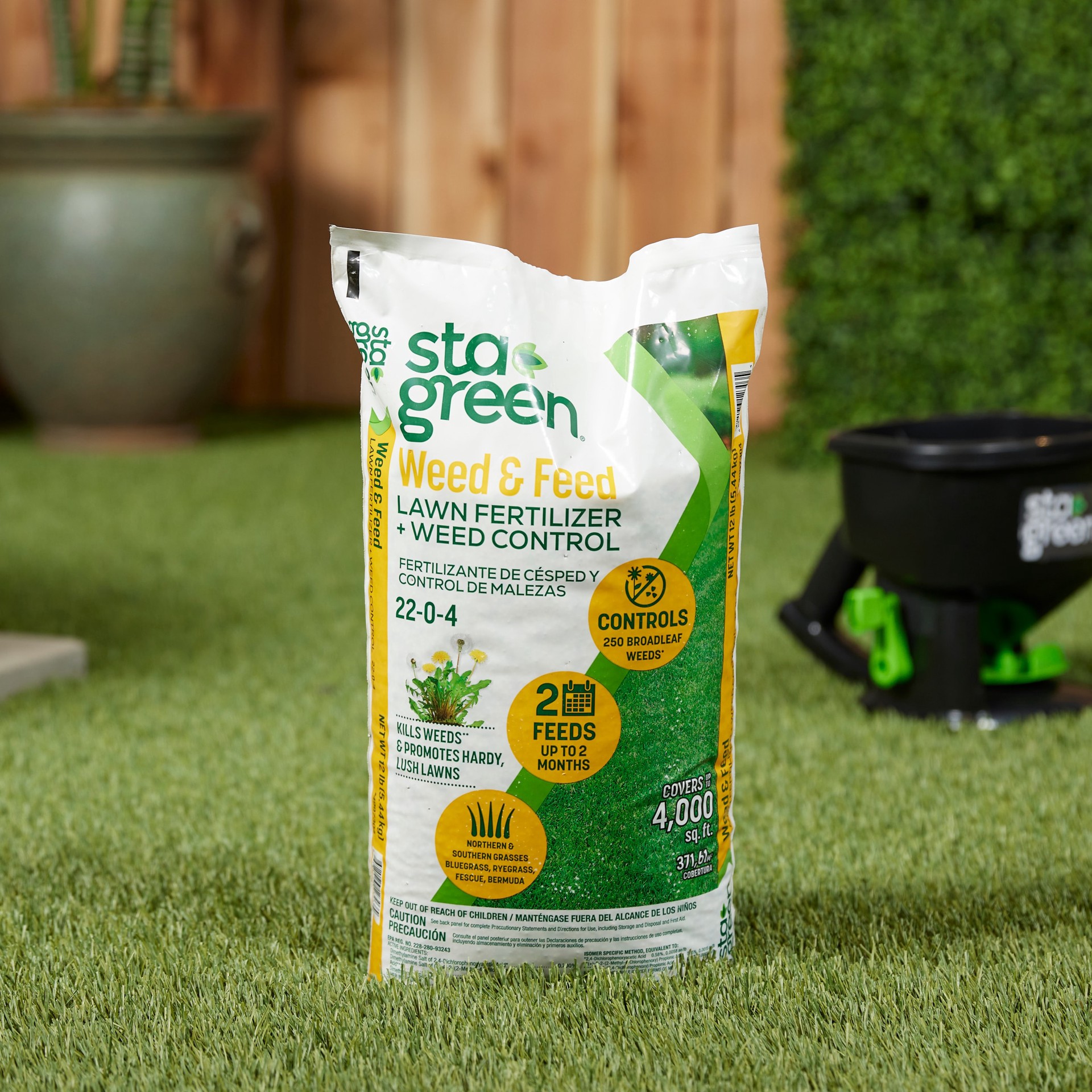 slide 4 of 6, Sta-Green Northern Weed and Feed 12-lb 4000-sq ft 22-0-4 Weed & Feed Fertilizer, 1 ct